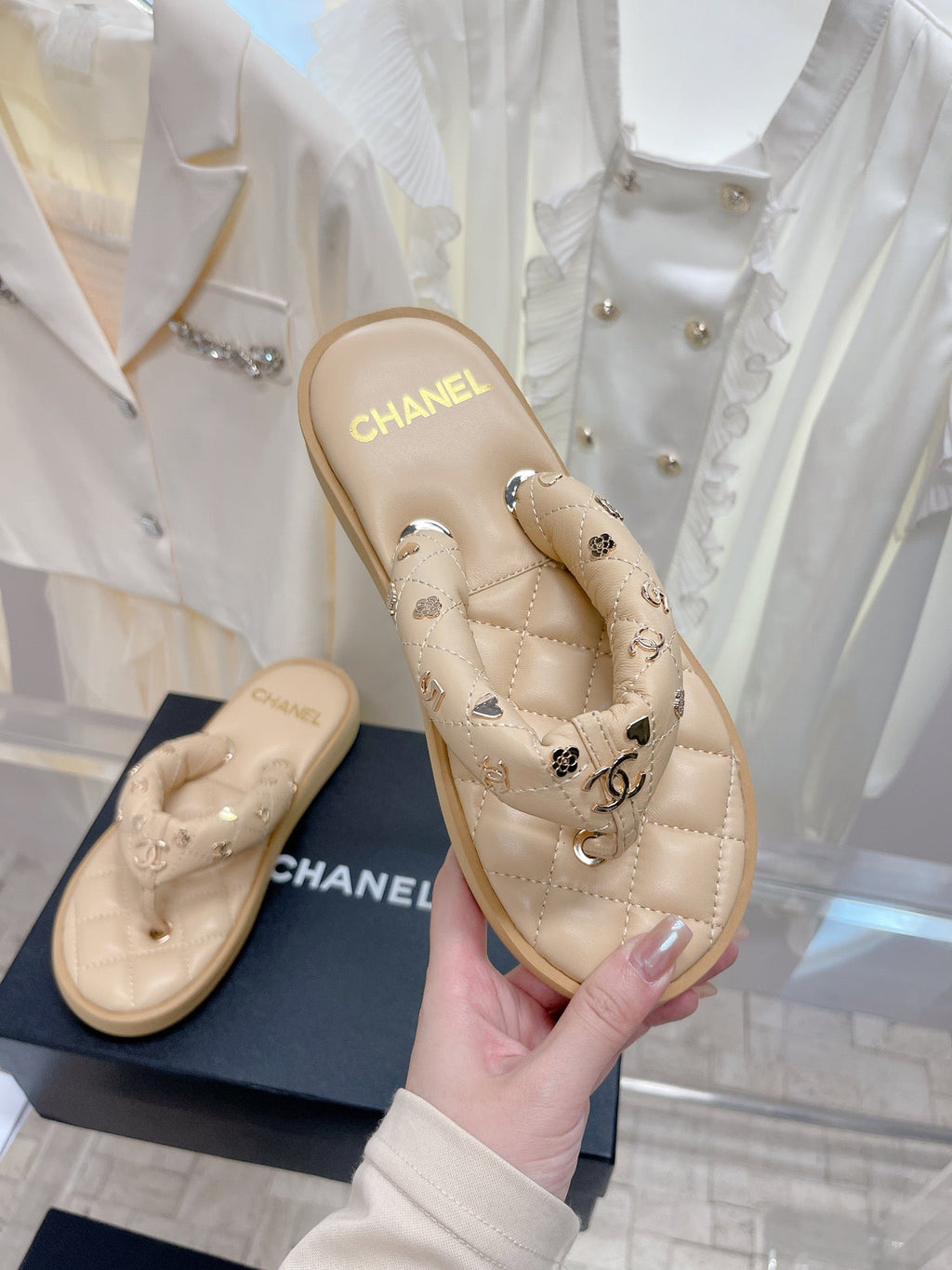 Luxury Shoes Sandals - CHL - 120
