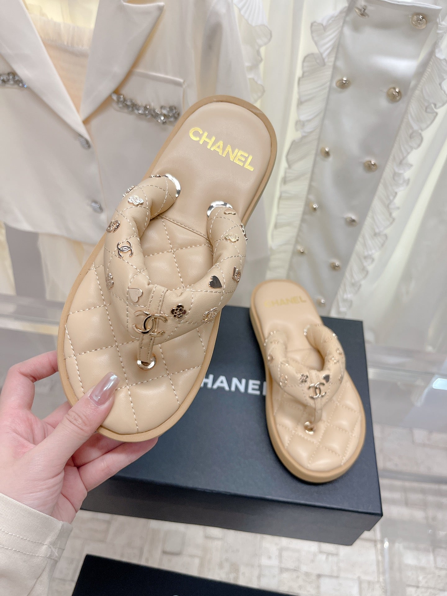 Luxury Shoes Sandals - CHL - 120