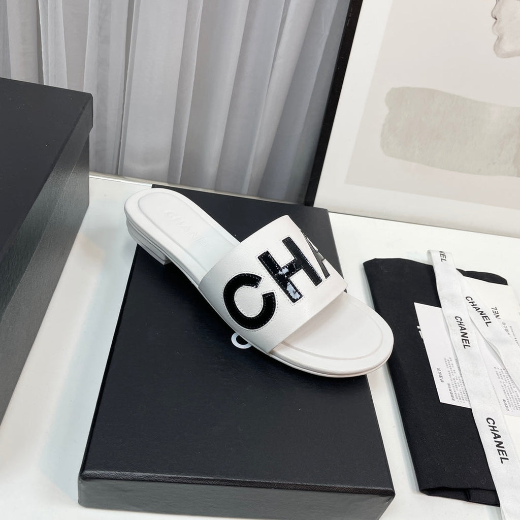 Luxury Shoes Sandals - CHL - 681