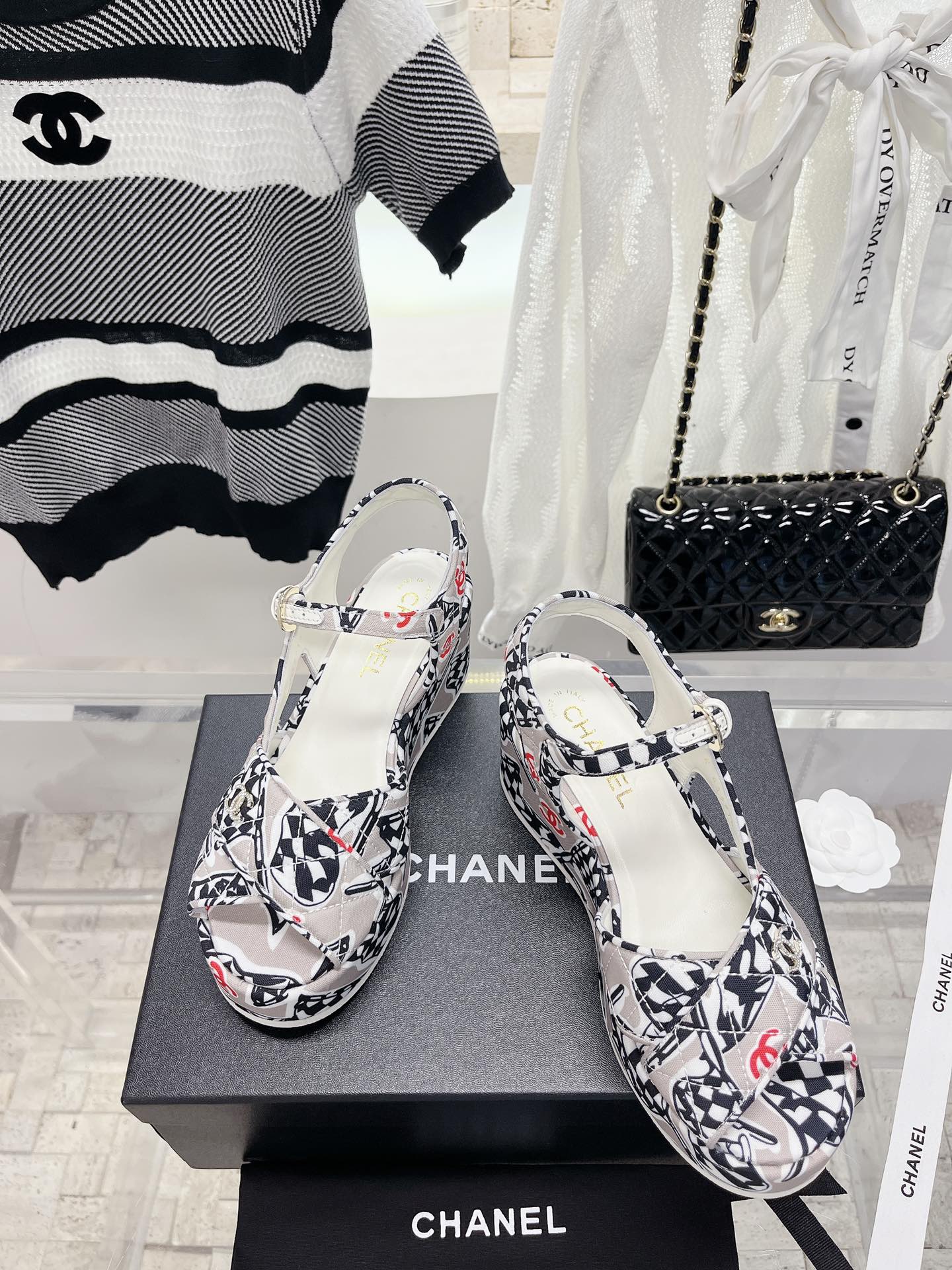 Luxury Shoes Sandals - CHL - 170