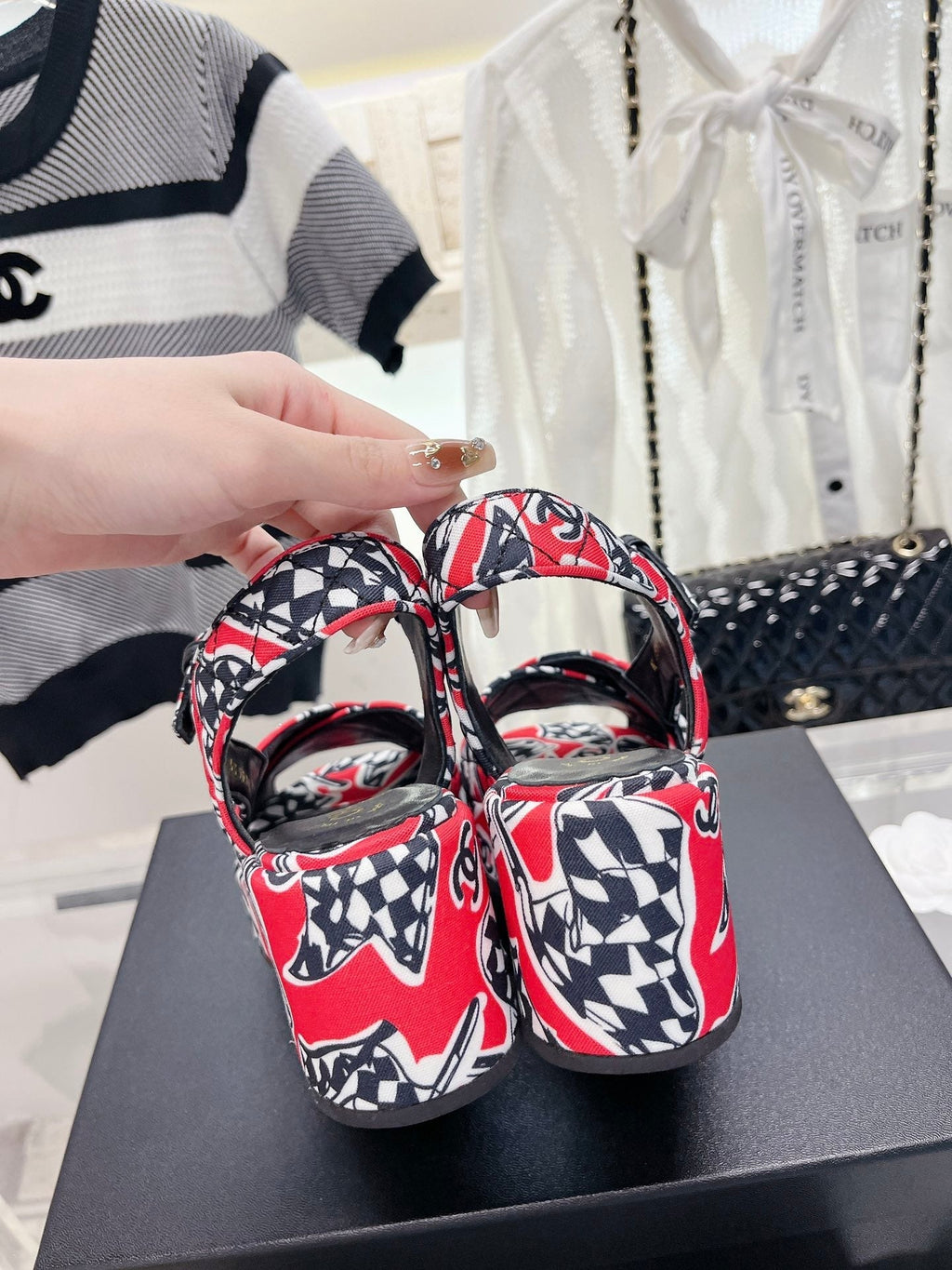 Luxury Shoes Sandals - CHL - 623