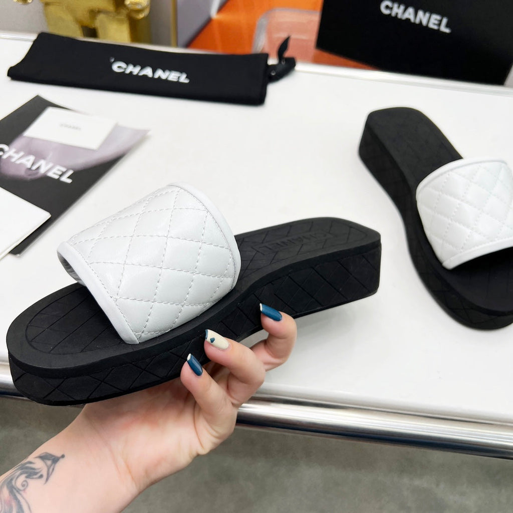 Luxury Shoes Sandals - CHL - 631