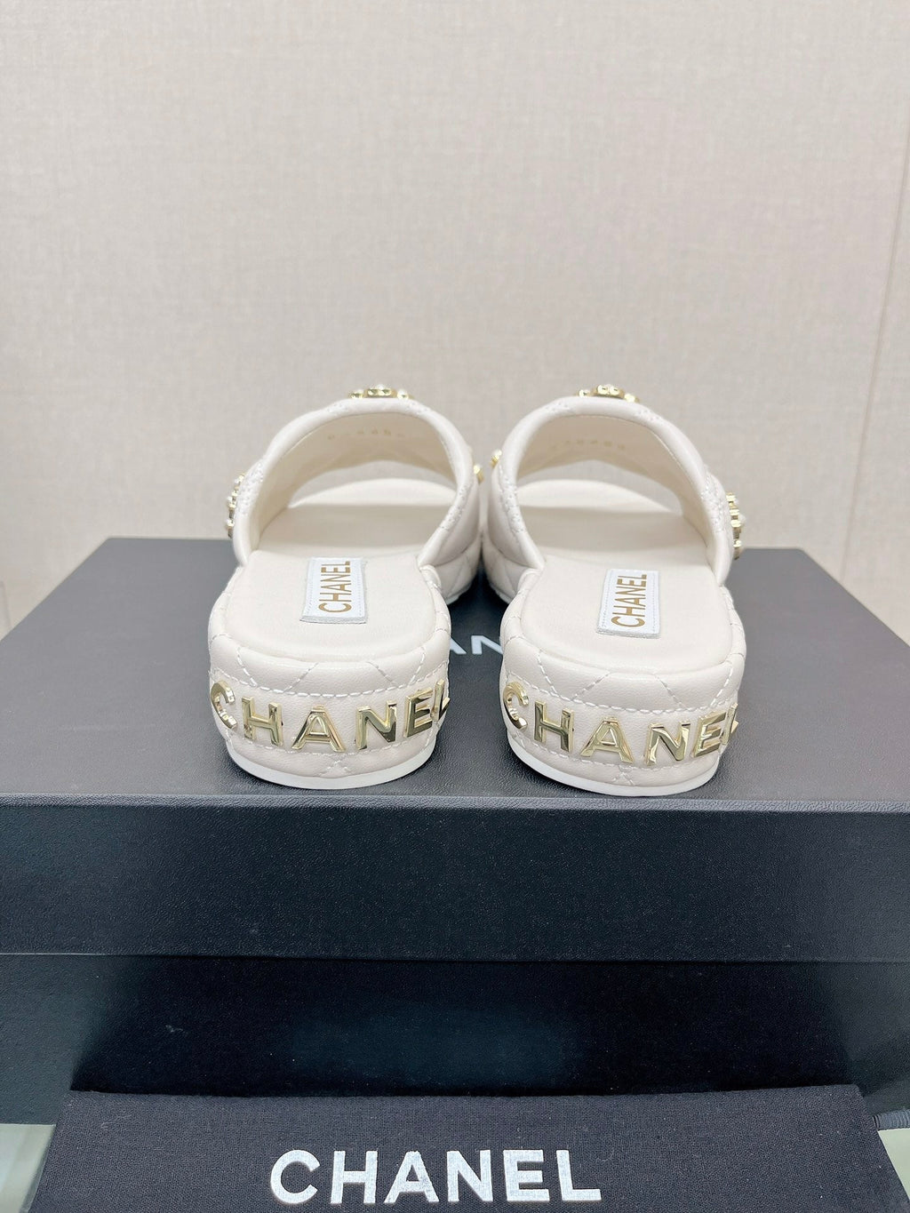 Luxury Shoes Sandals - CHL - 618