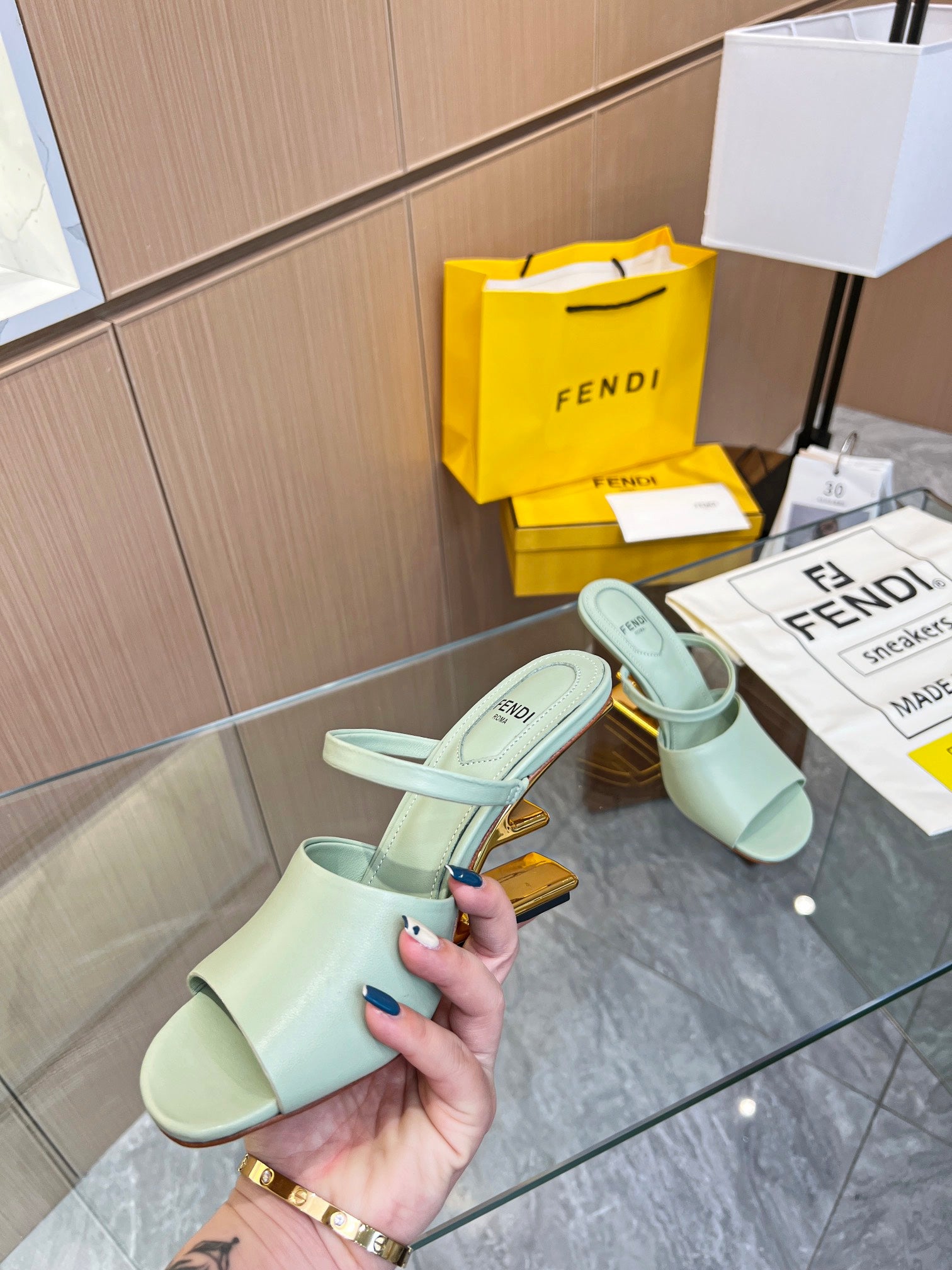 Luxury Shoes - FED - 159