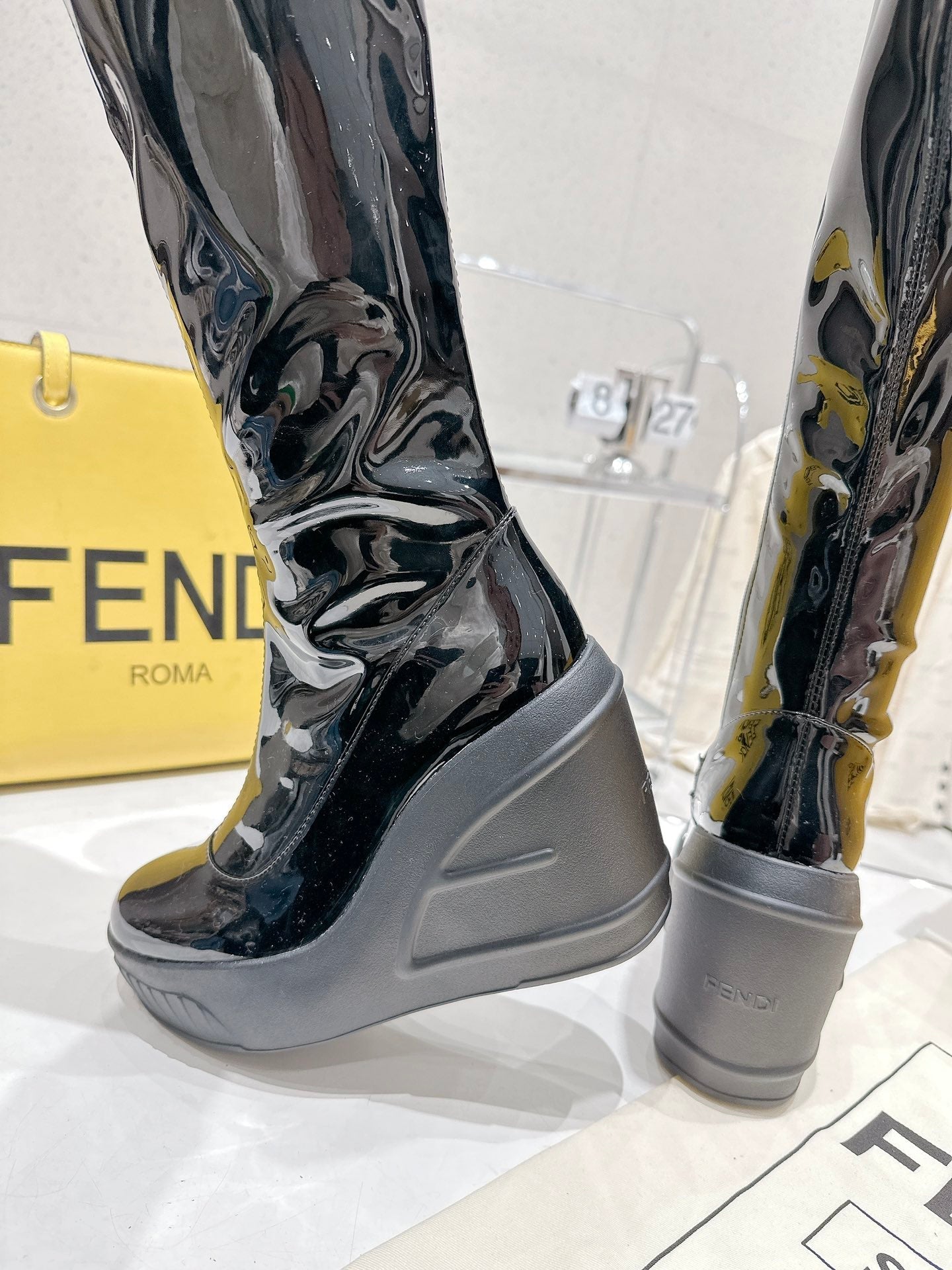 Luxury Shoes - FED - 127