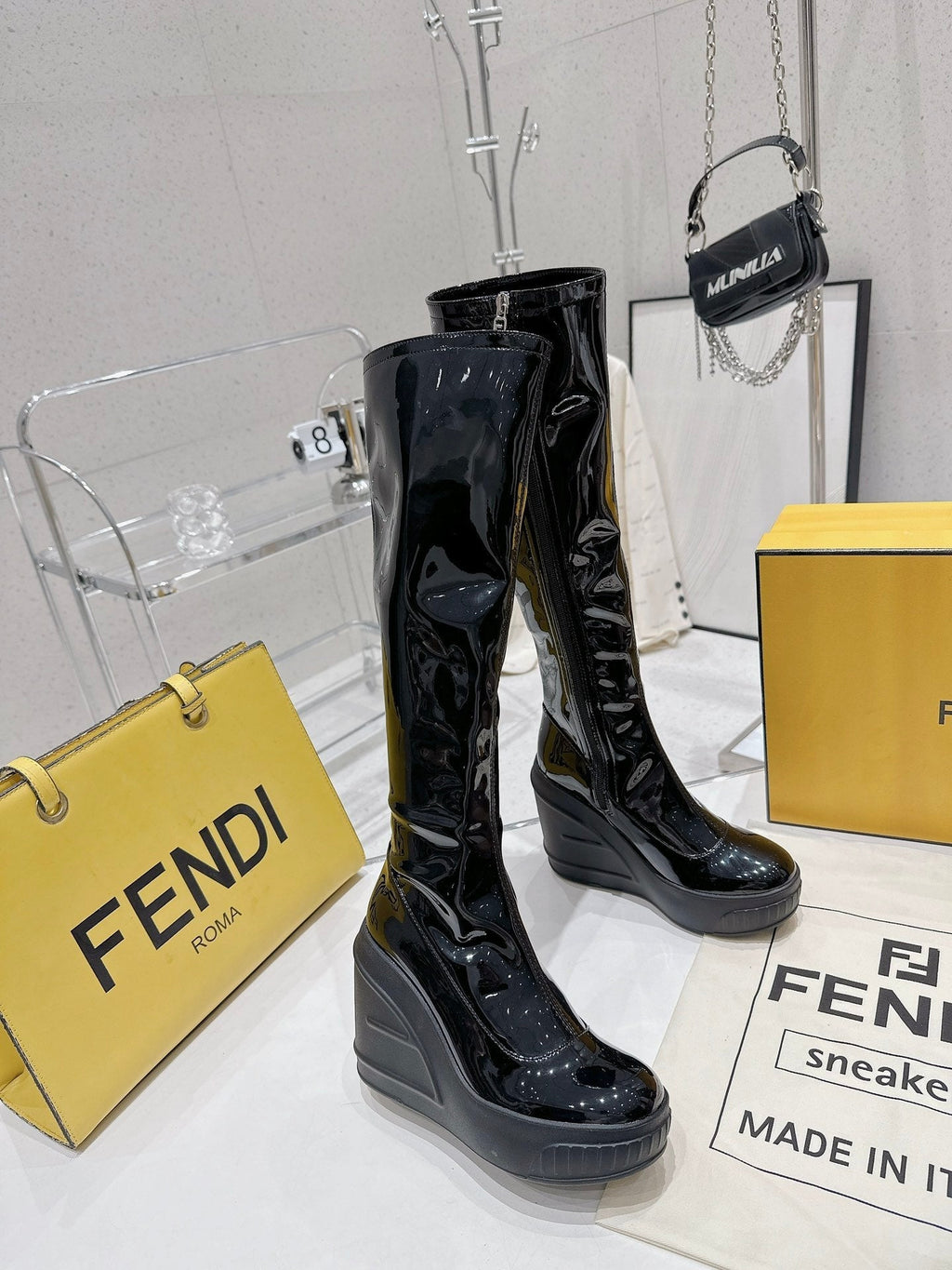 Luxury Shoes - FED - 127