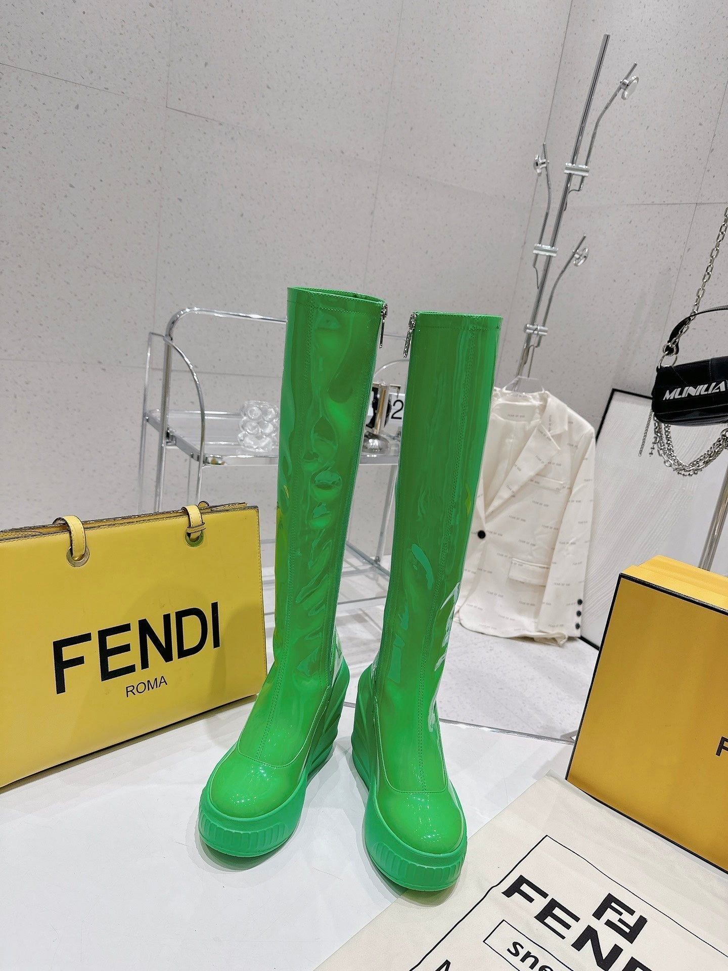 Luxury Shoes - FED - 124
