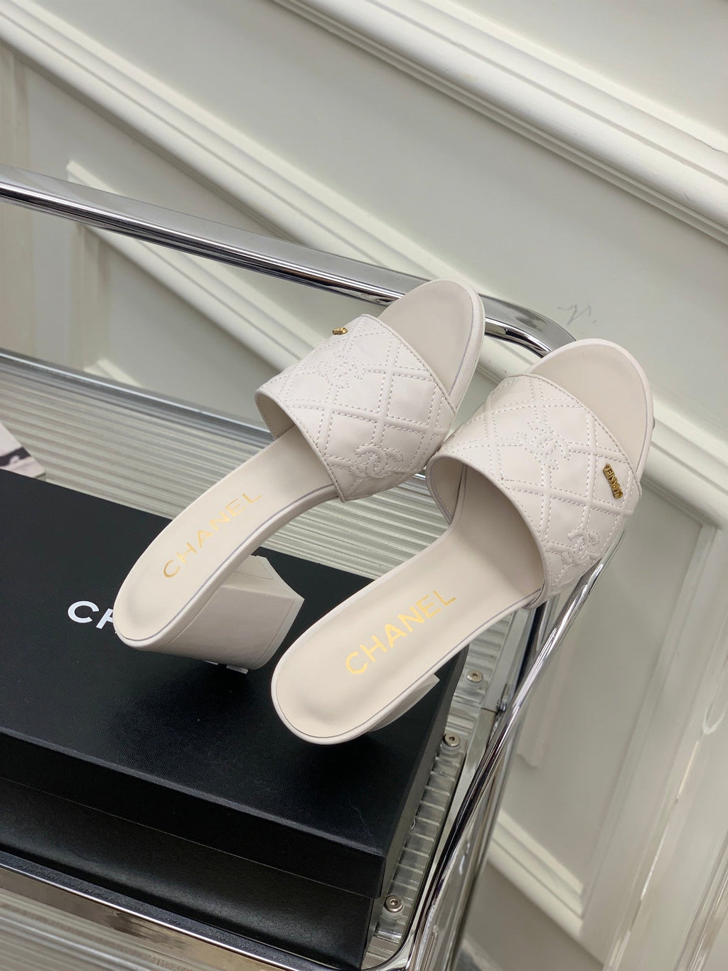 Luxury Shoes Sandals - CHL - 594
