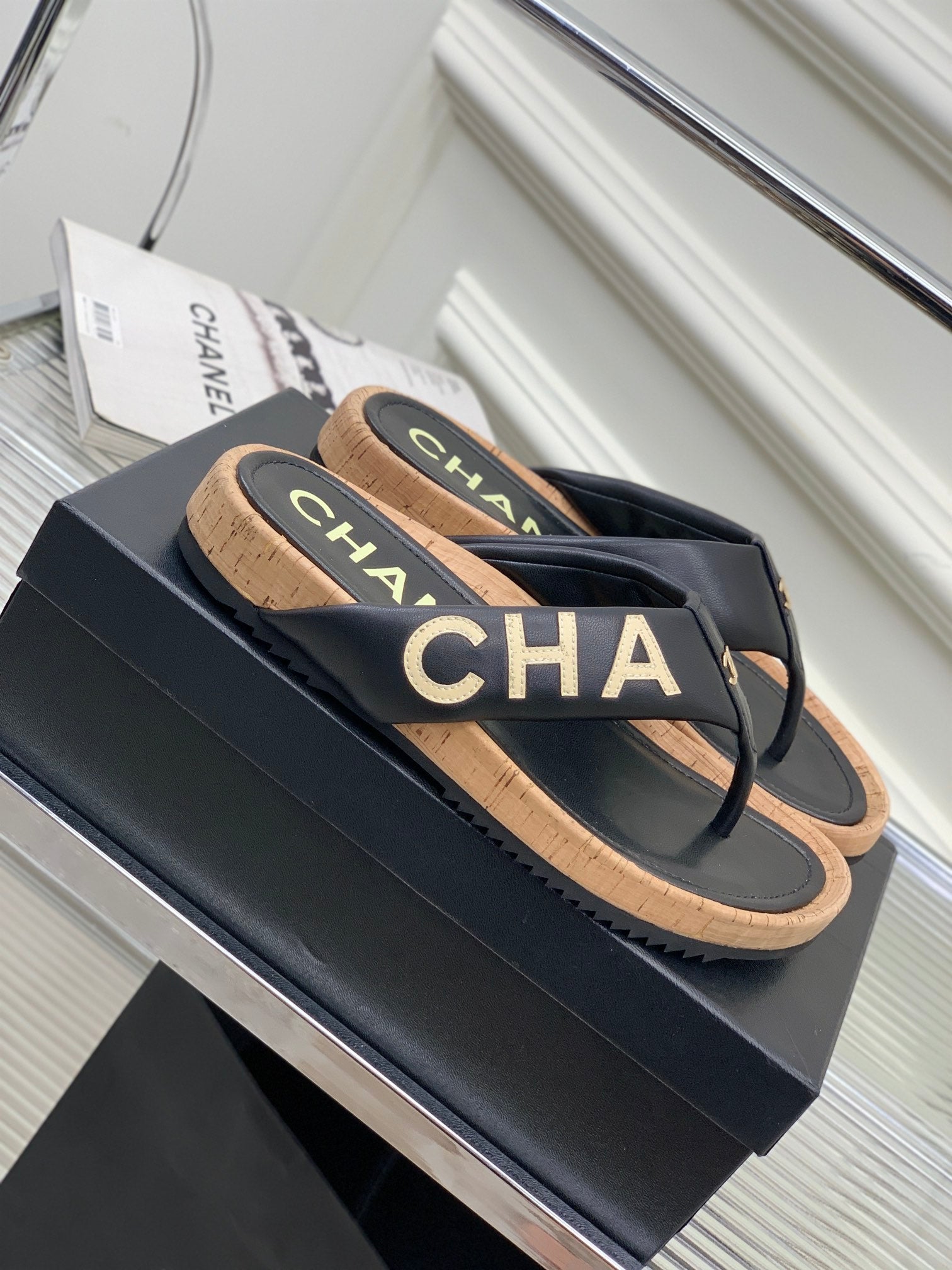 Luxury Shoes Sandals - CHL - 571