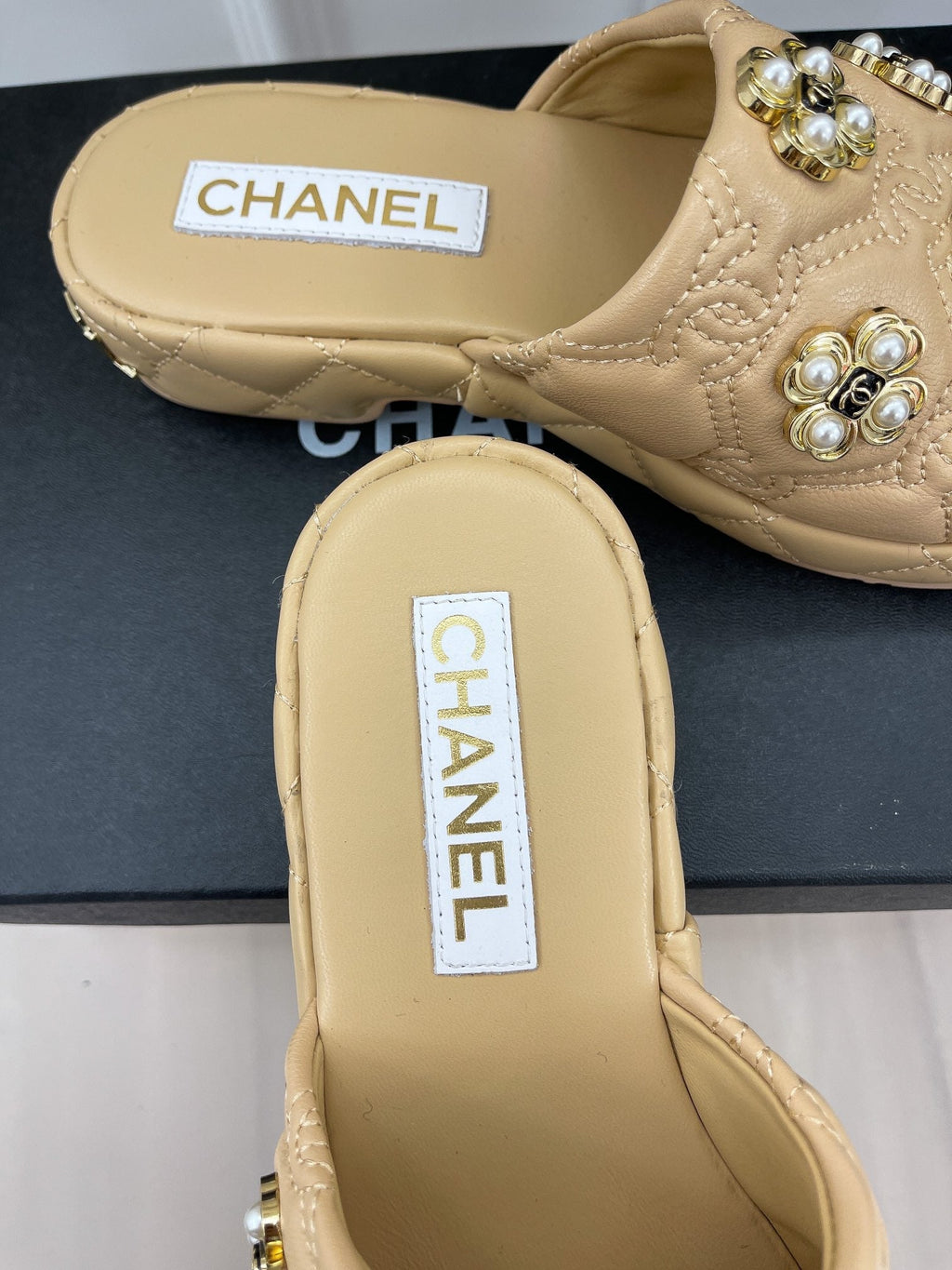 Luxury Shoes Sandals - CHL - 048
