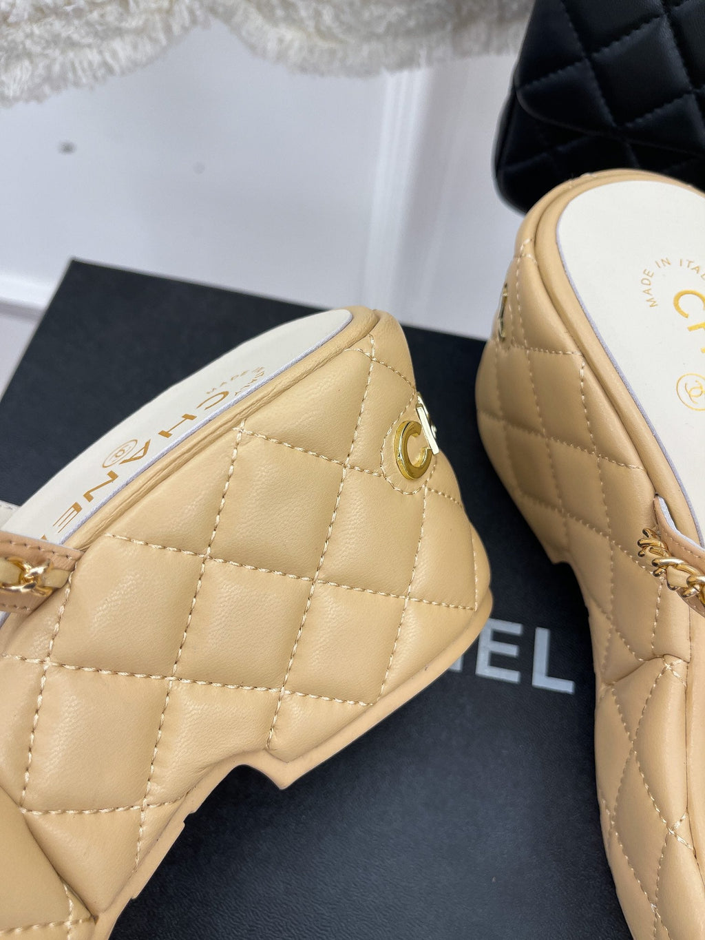 Luxury Shoes Sandals - CHL - 045