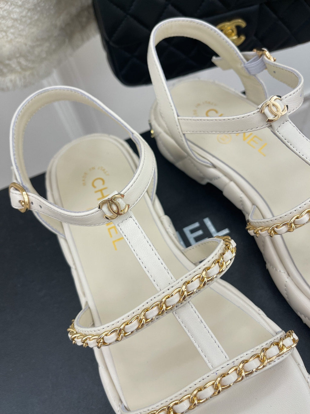 Luxury Shoes Sandals - CHL - 038