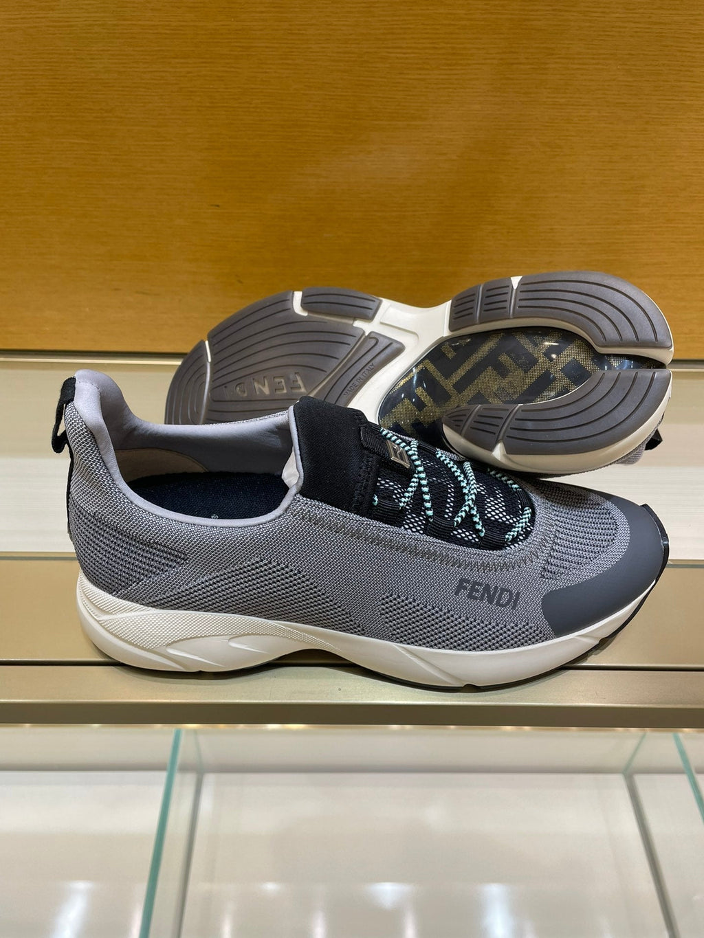 Luxury Shoes - FED - 009