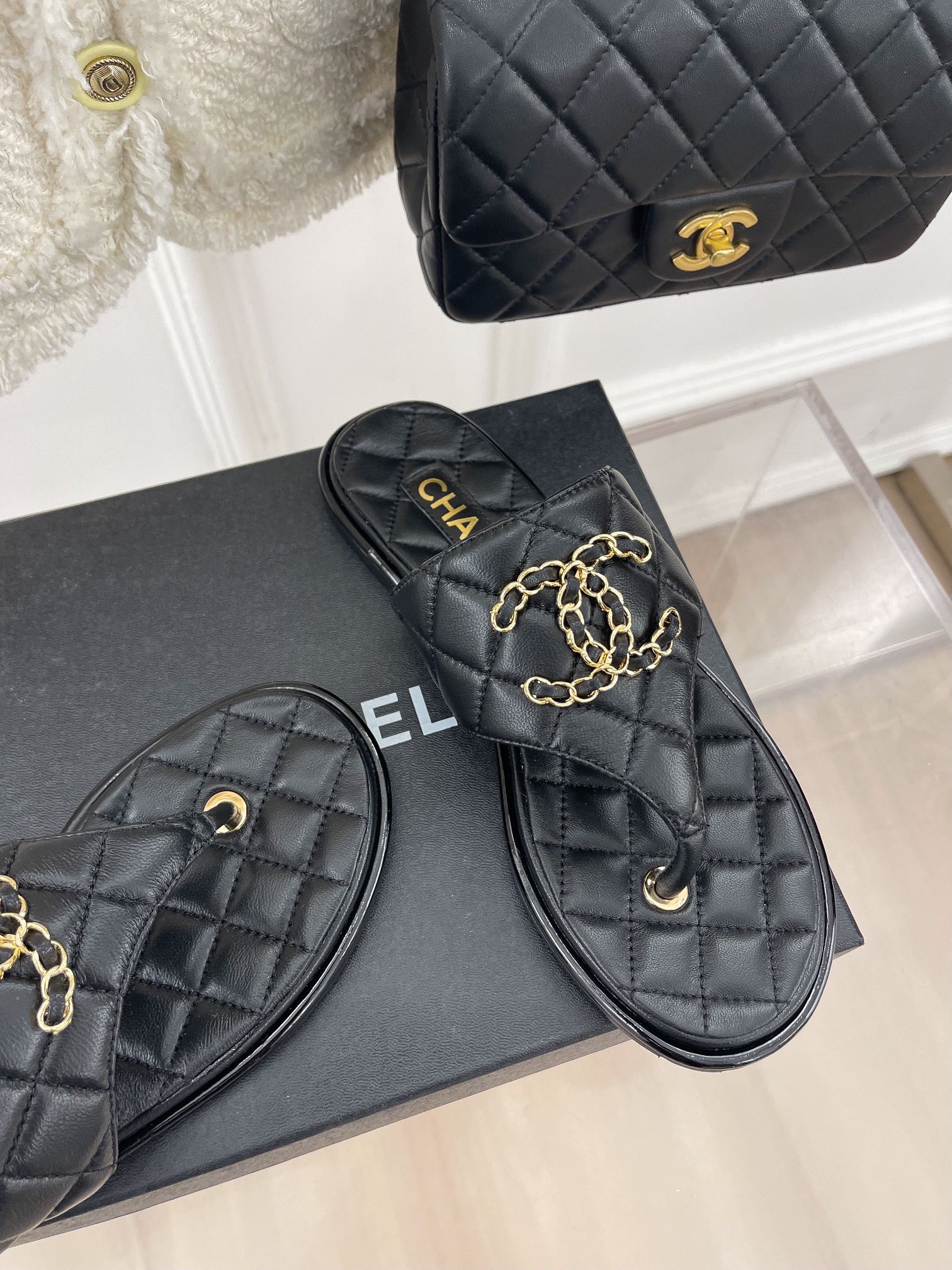 Luxury Shoes Sandals - CHL - 032