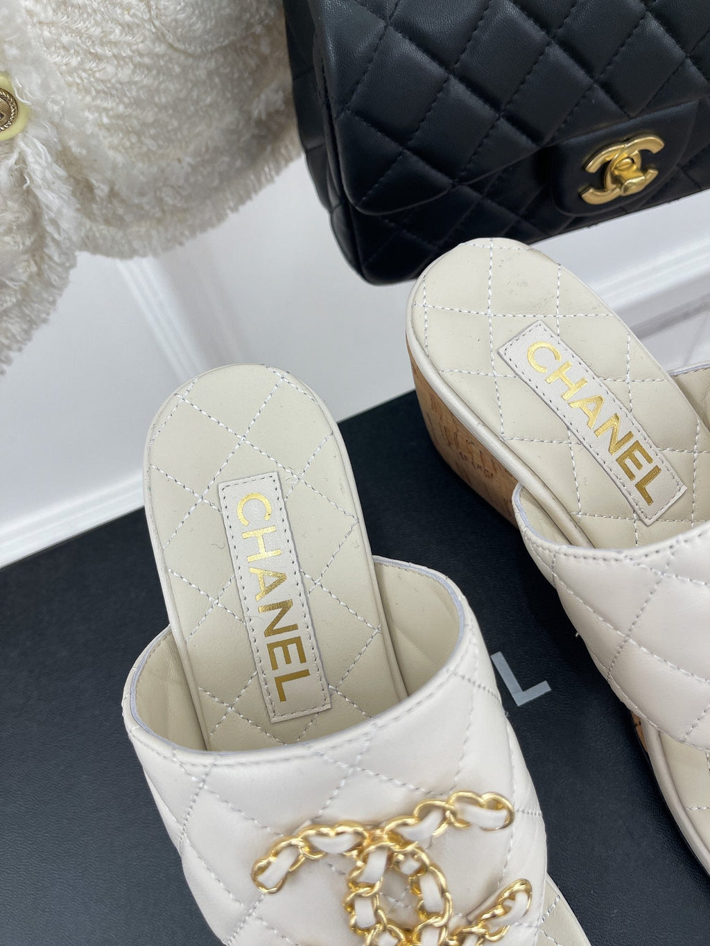 Luxury Shoes Sandals - CHL - 031