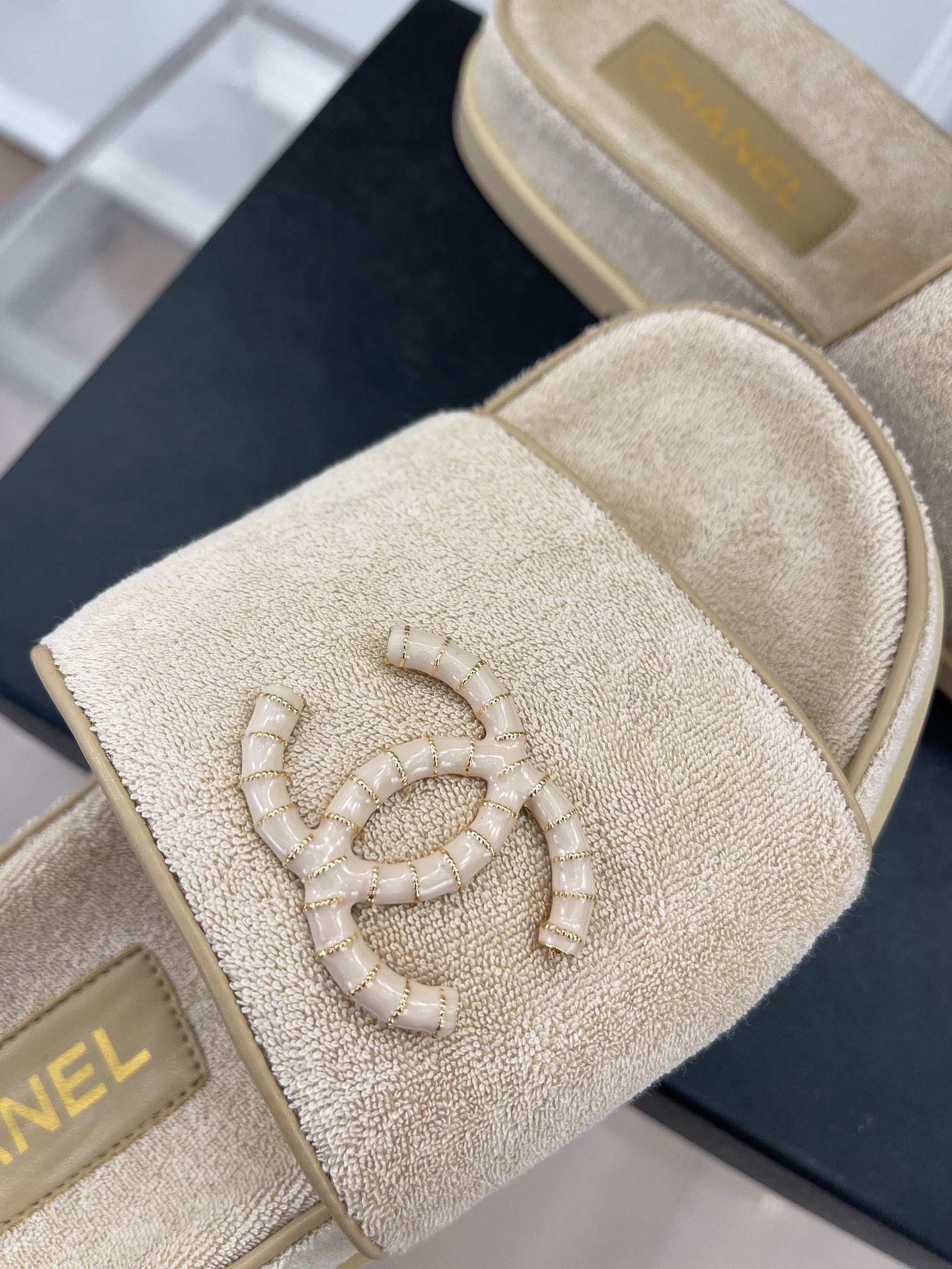 Luxury Shoes Sandals - CHL - 500
