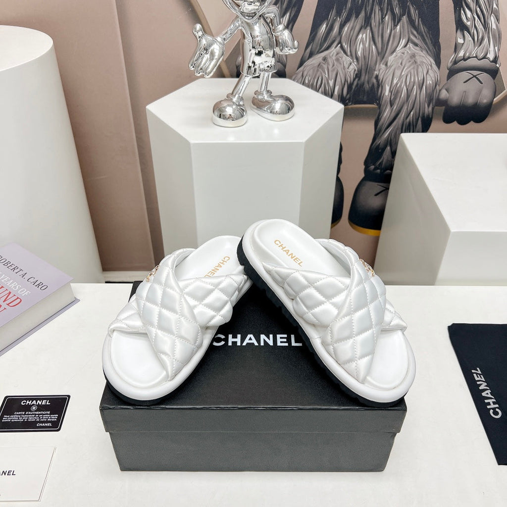 Luxury Shoes Sandals - CHL - 551