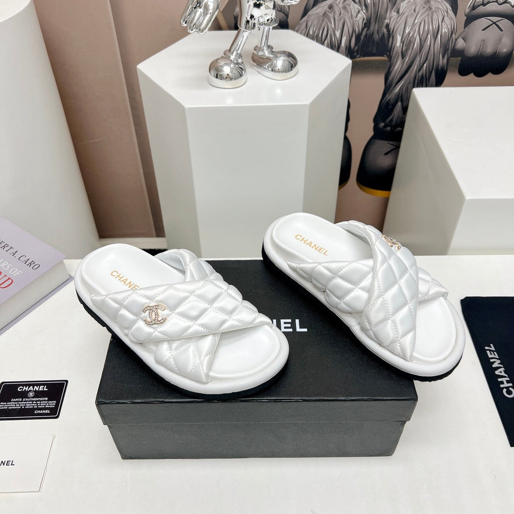 Luxury Shoes Sandals - CHL - 551