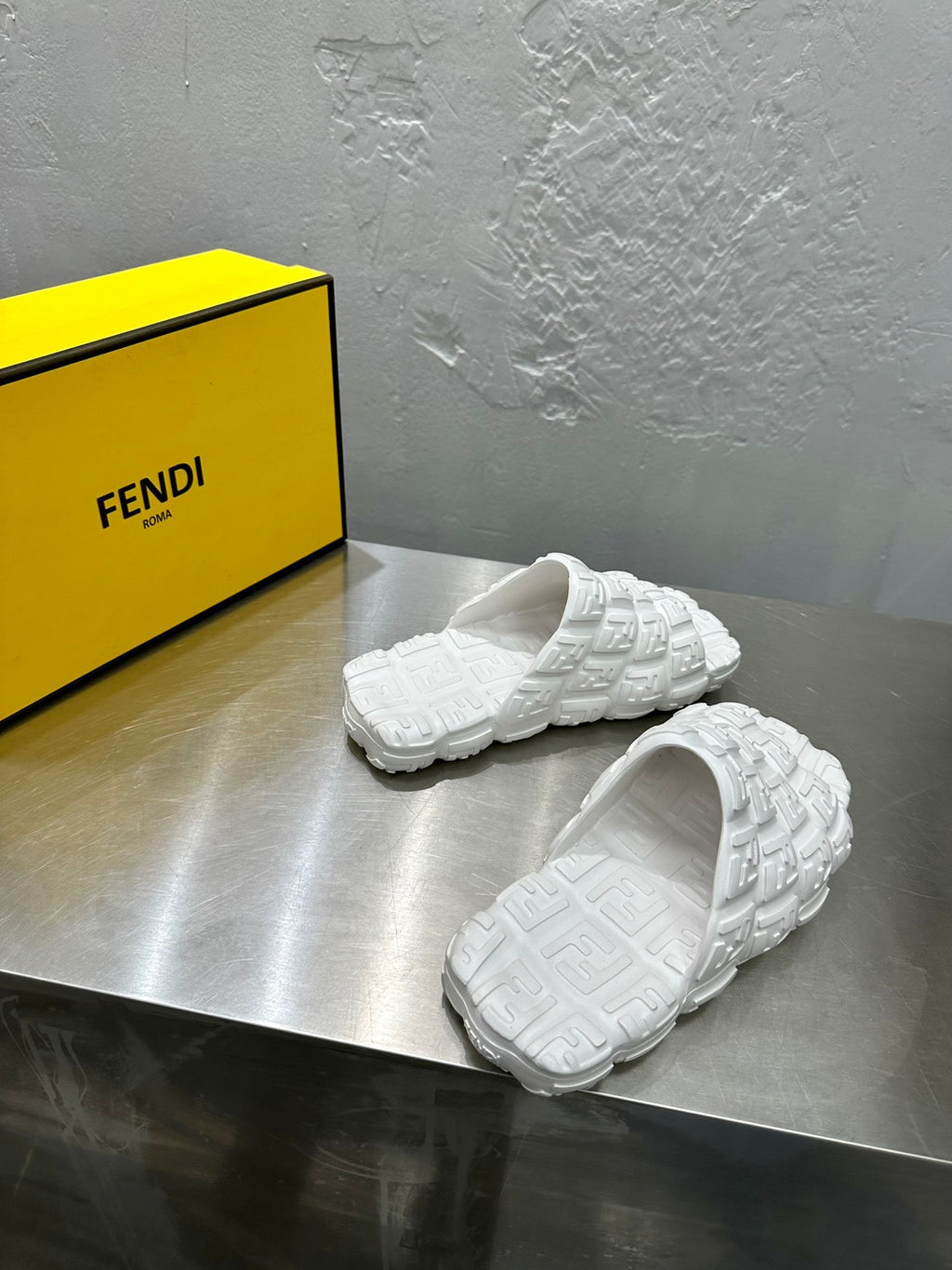 Luxury Shoes - FED - 115