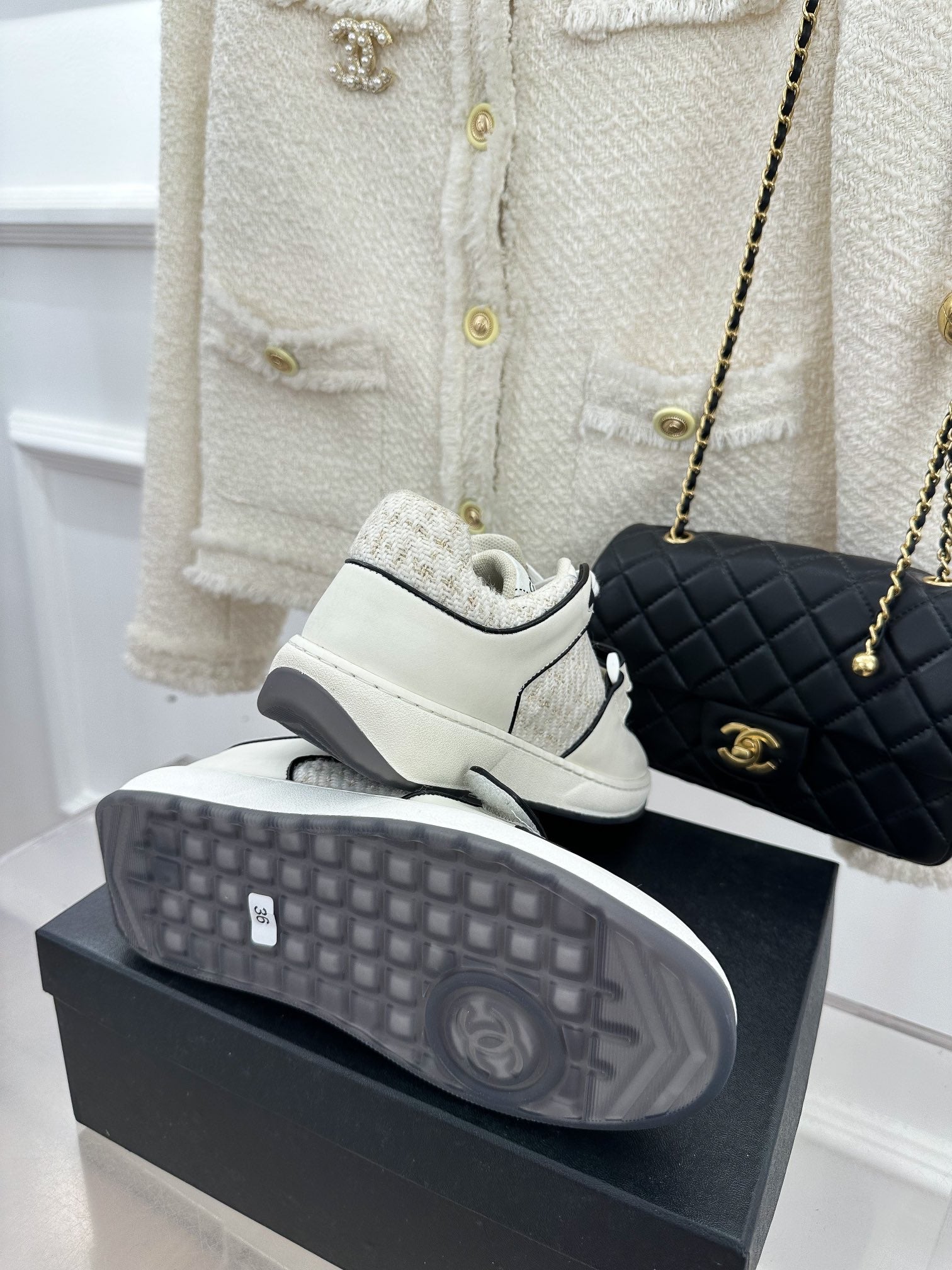 Luxury Shoes Sandals - CHL - 211