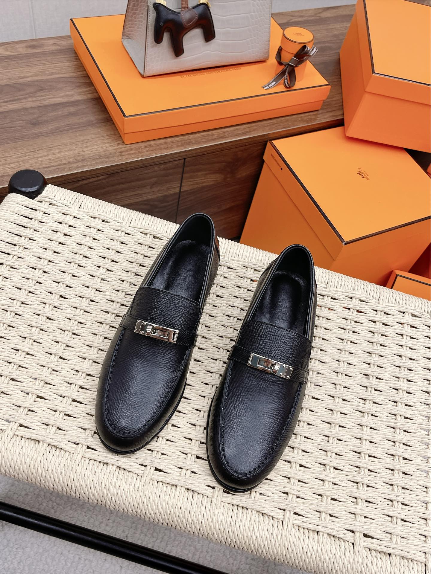 Luxury Shoes - GLAMIS - 136