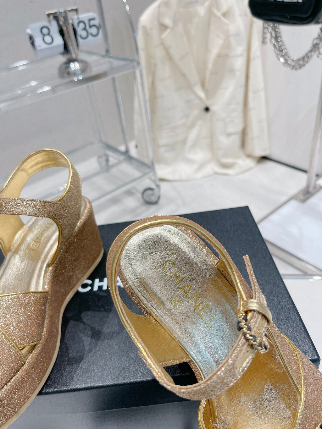 Luxury Shoes Sandals - CHL - 178