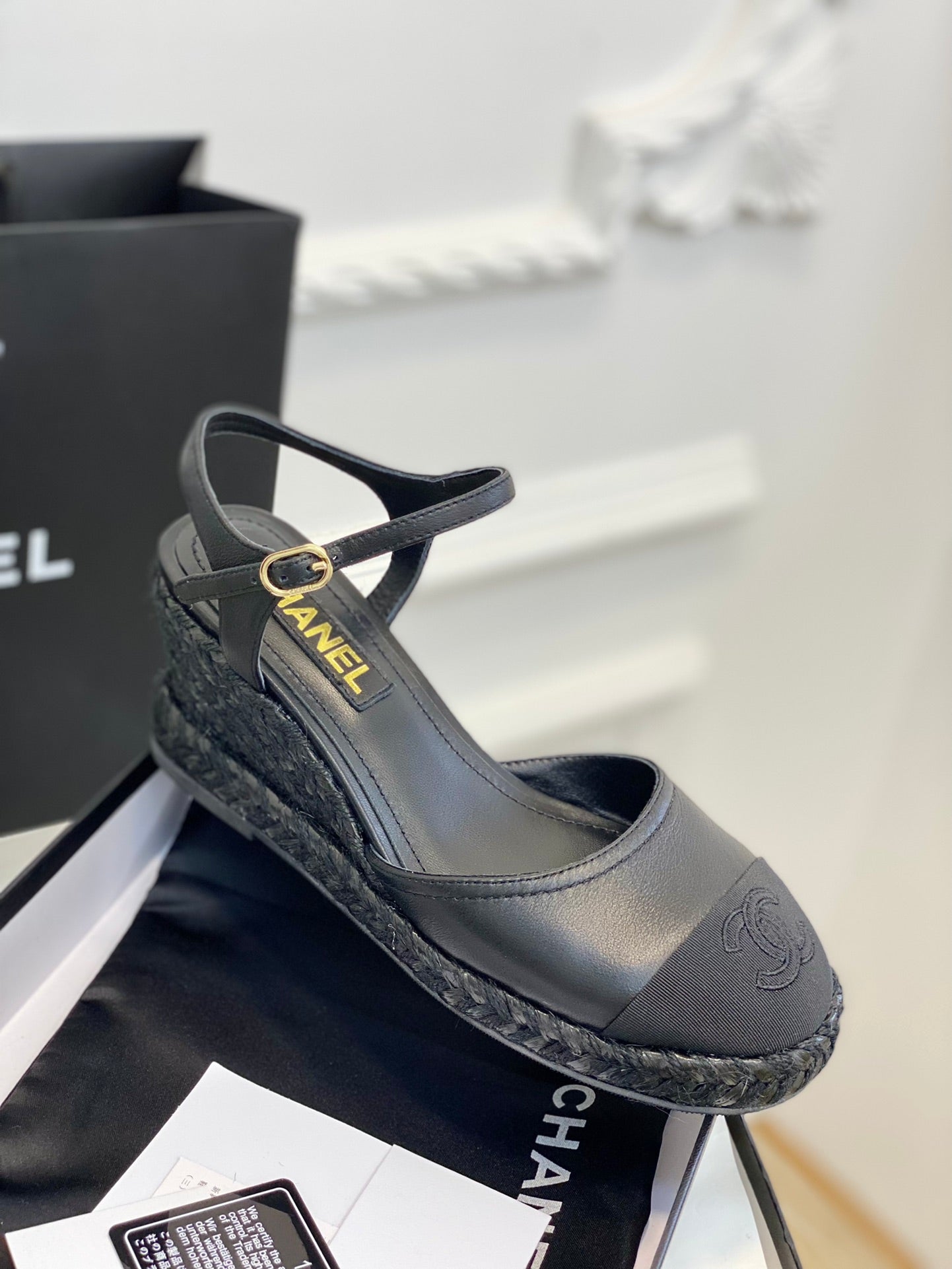 Luxury Shoes Sandals - CHL - 095