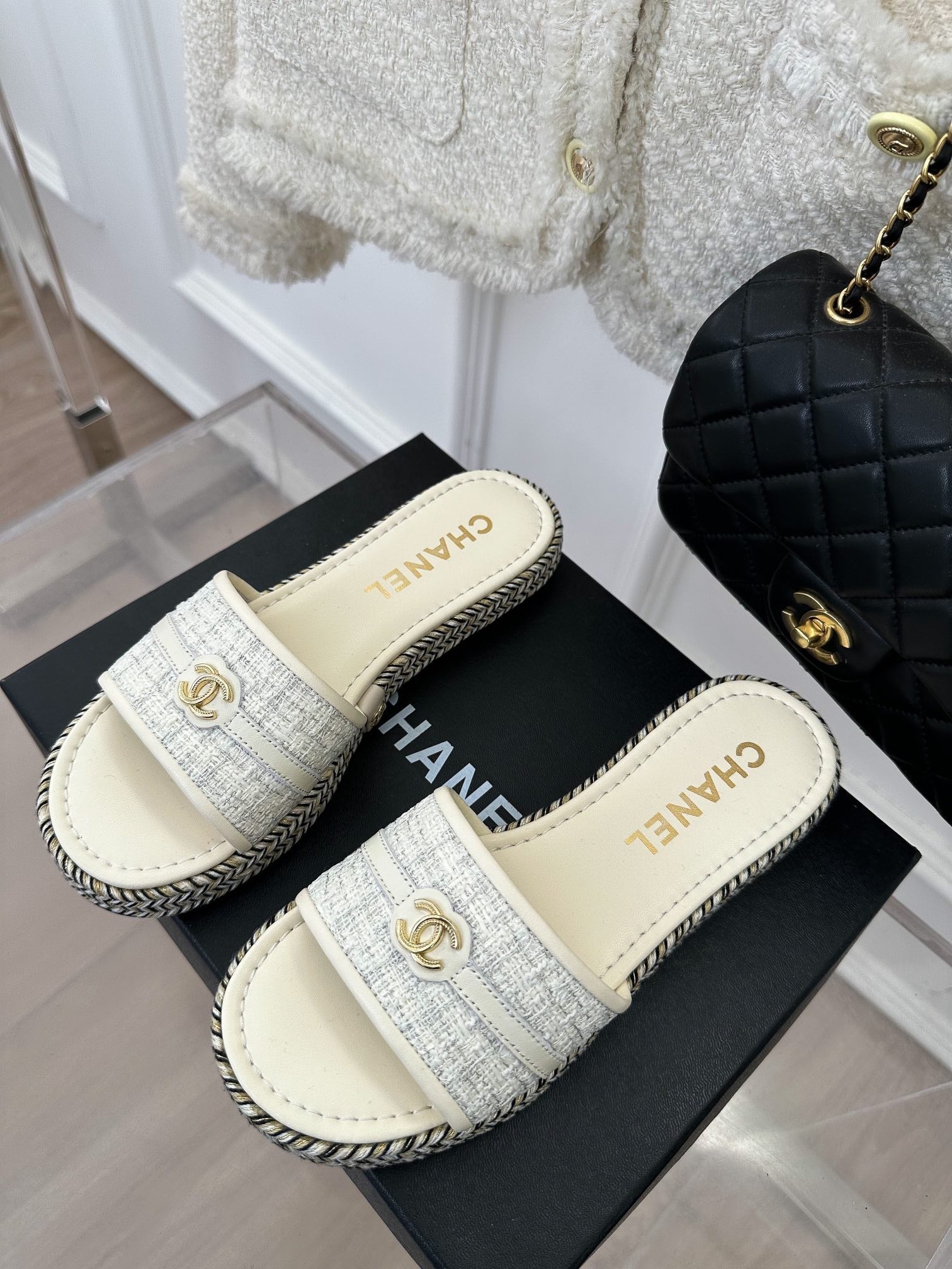 Luxury Shoes Sandals - CHL - 393