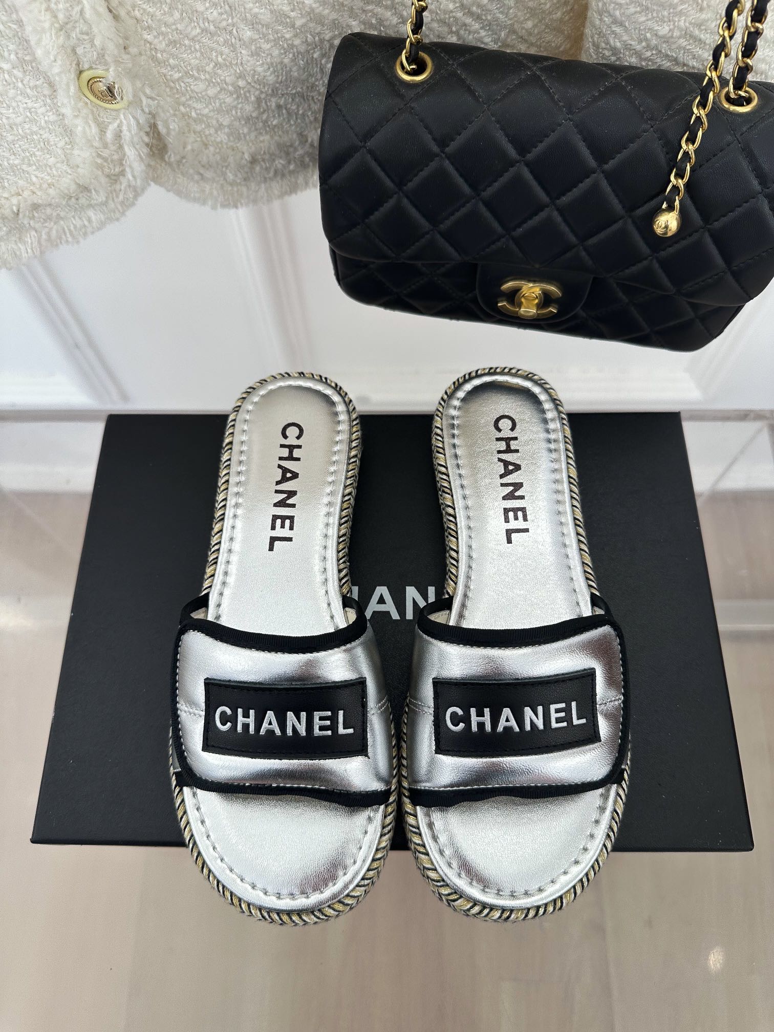 Luxury Shoes Sandals - CHL - 333