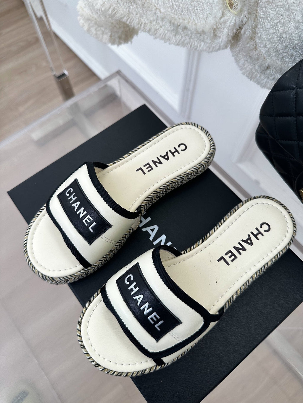 Luxury Shoes Sandals - CHL - 334