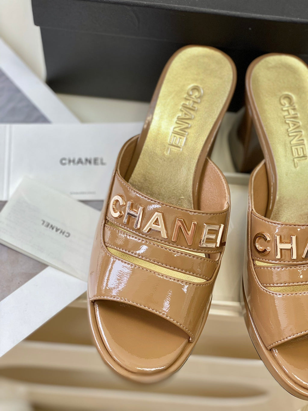 Luxury Shoes Sandals - CHL - 206