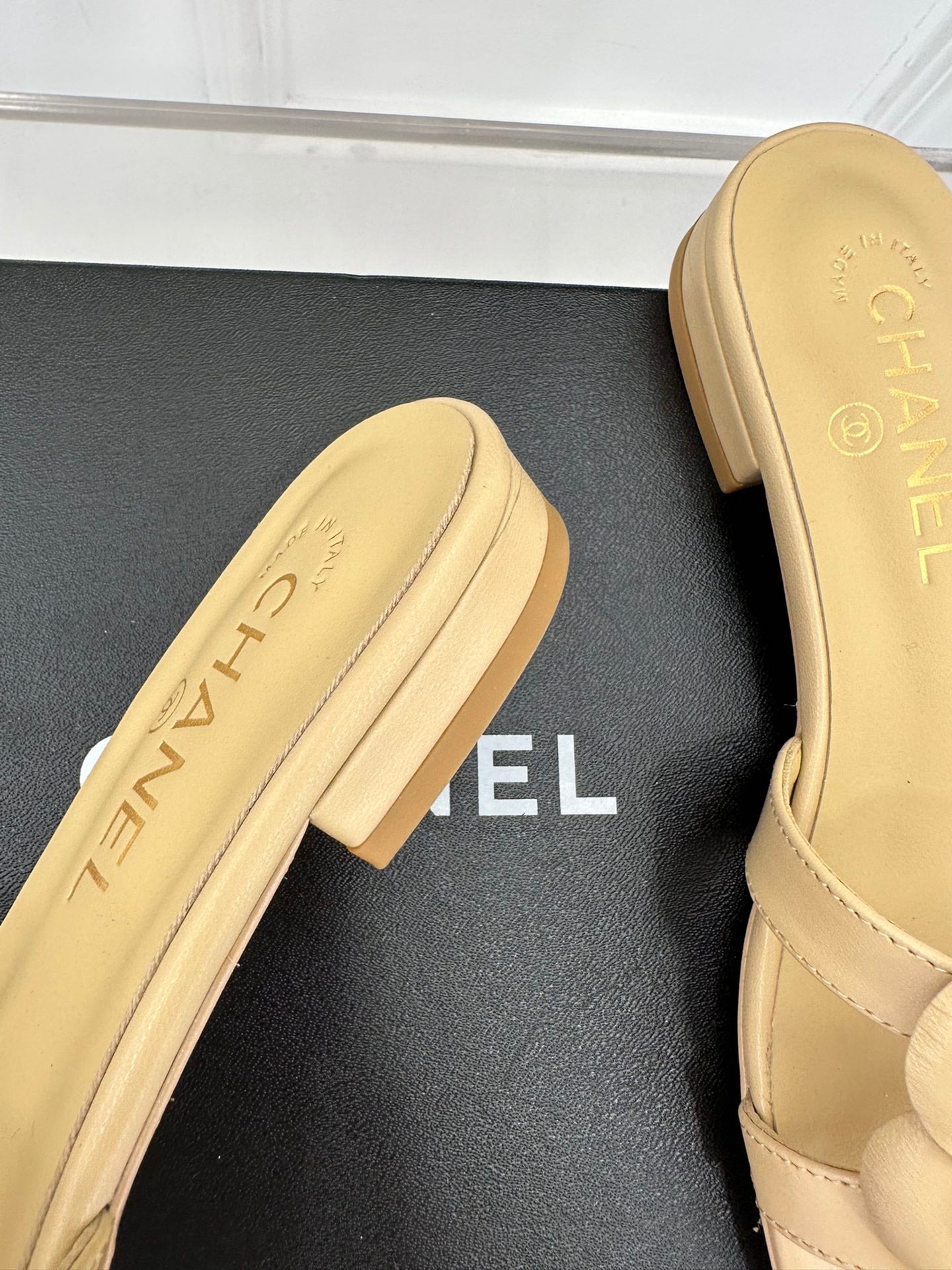 Luxury Shoes Sandals - CHL - 235