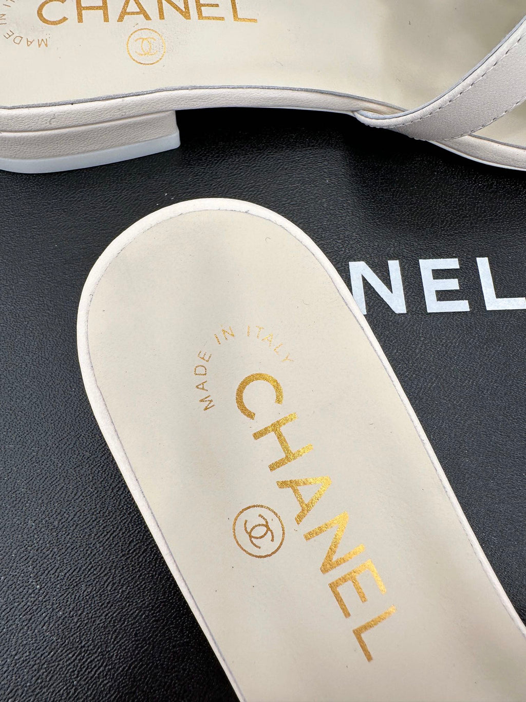 Luxury Shoes Sandals - CHL - 236