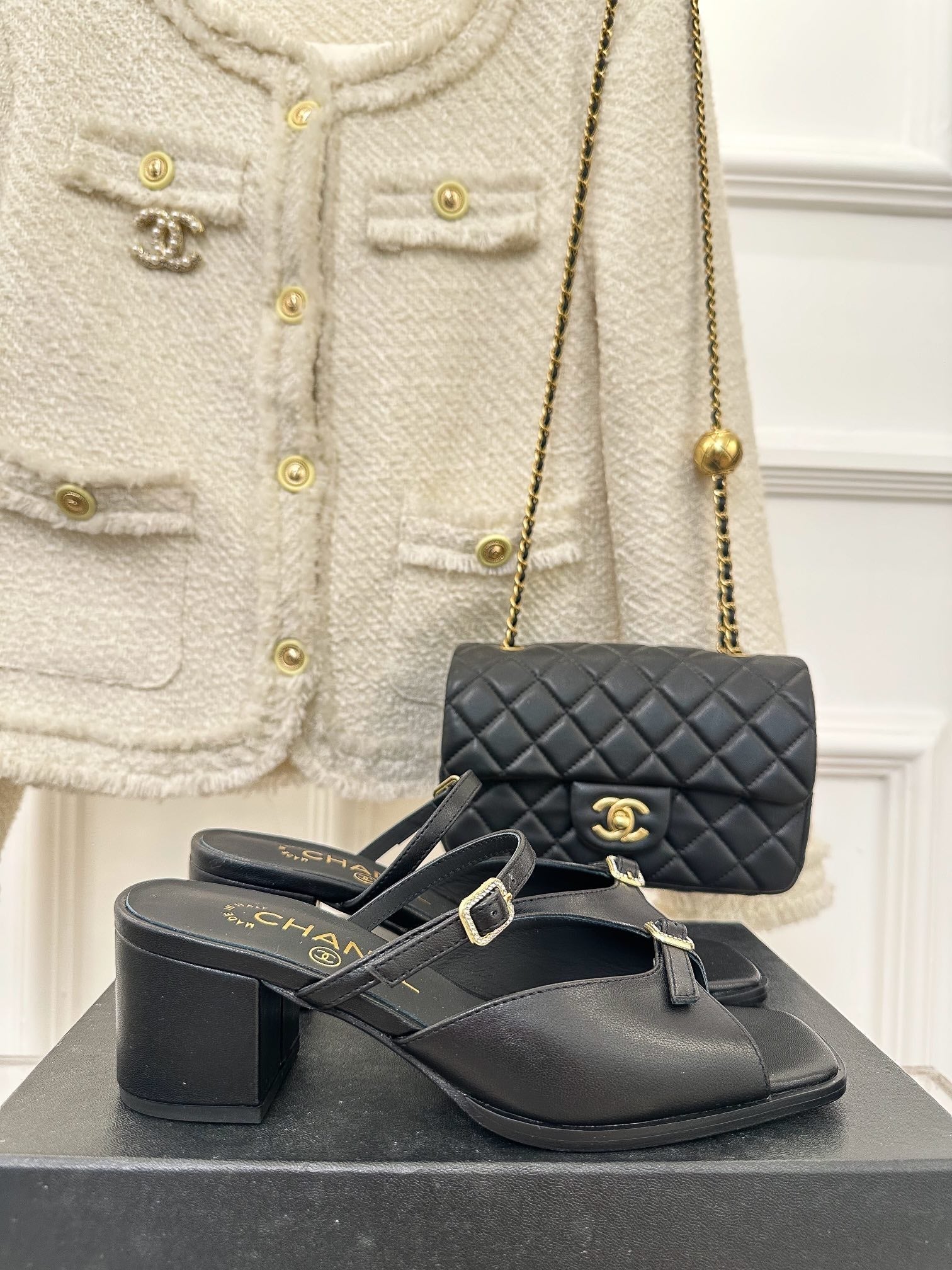 Luxury Shoes Sandals - CHL - 245