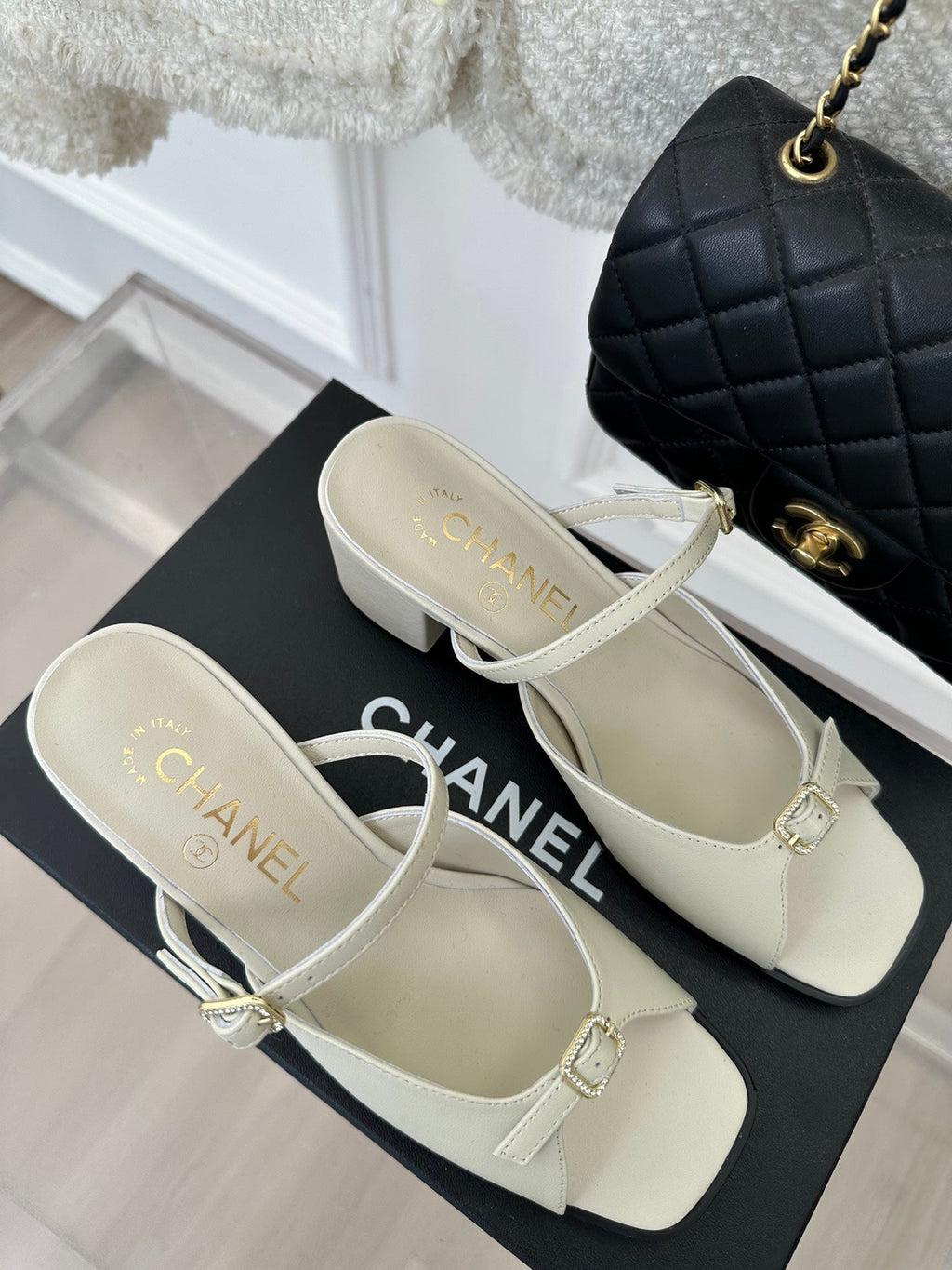Luxury Shoes Sandals - CHL - 243