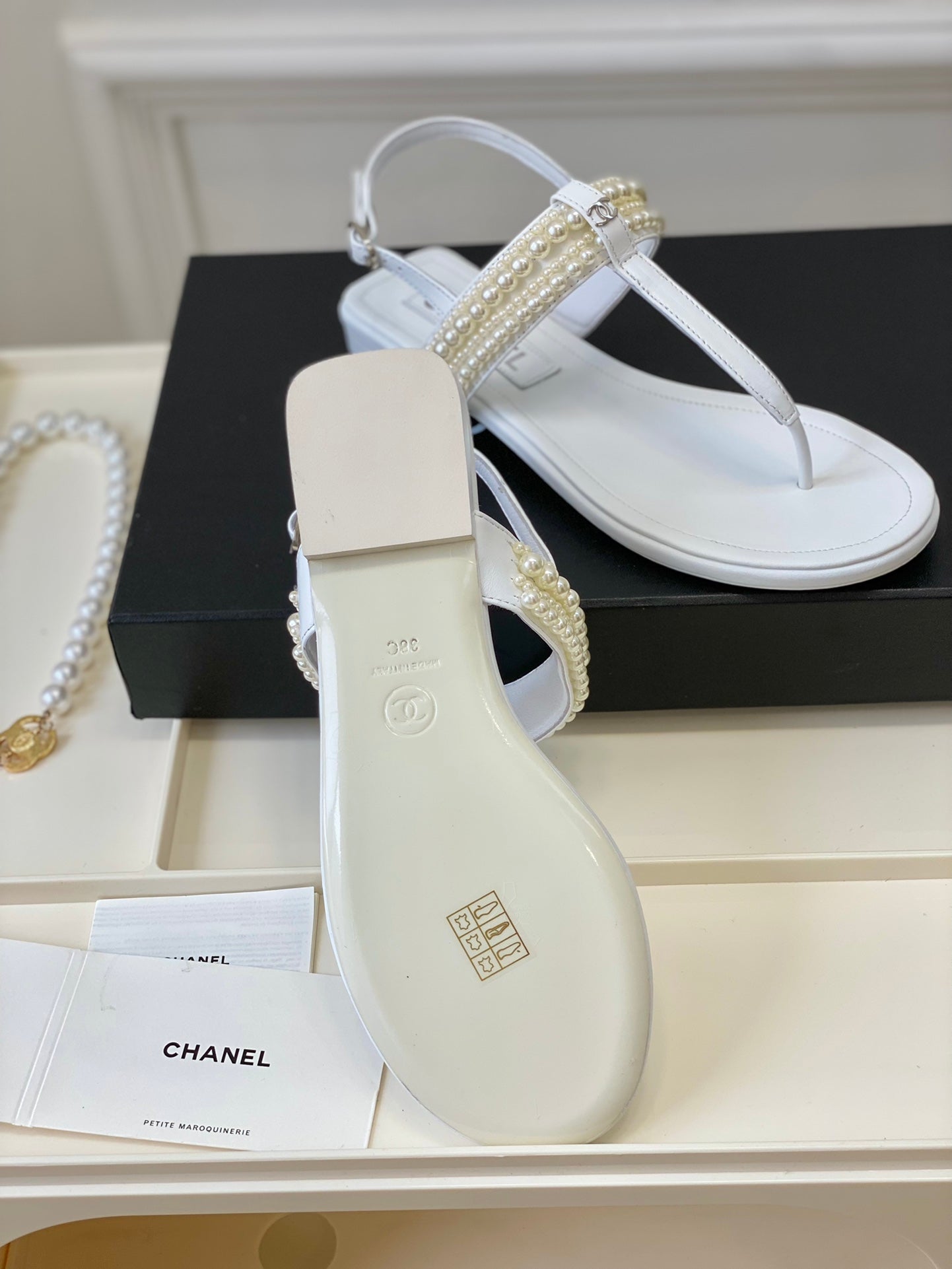 Luxury Shoes Sandals - CHL - 185