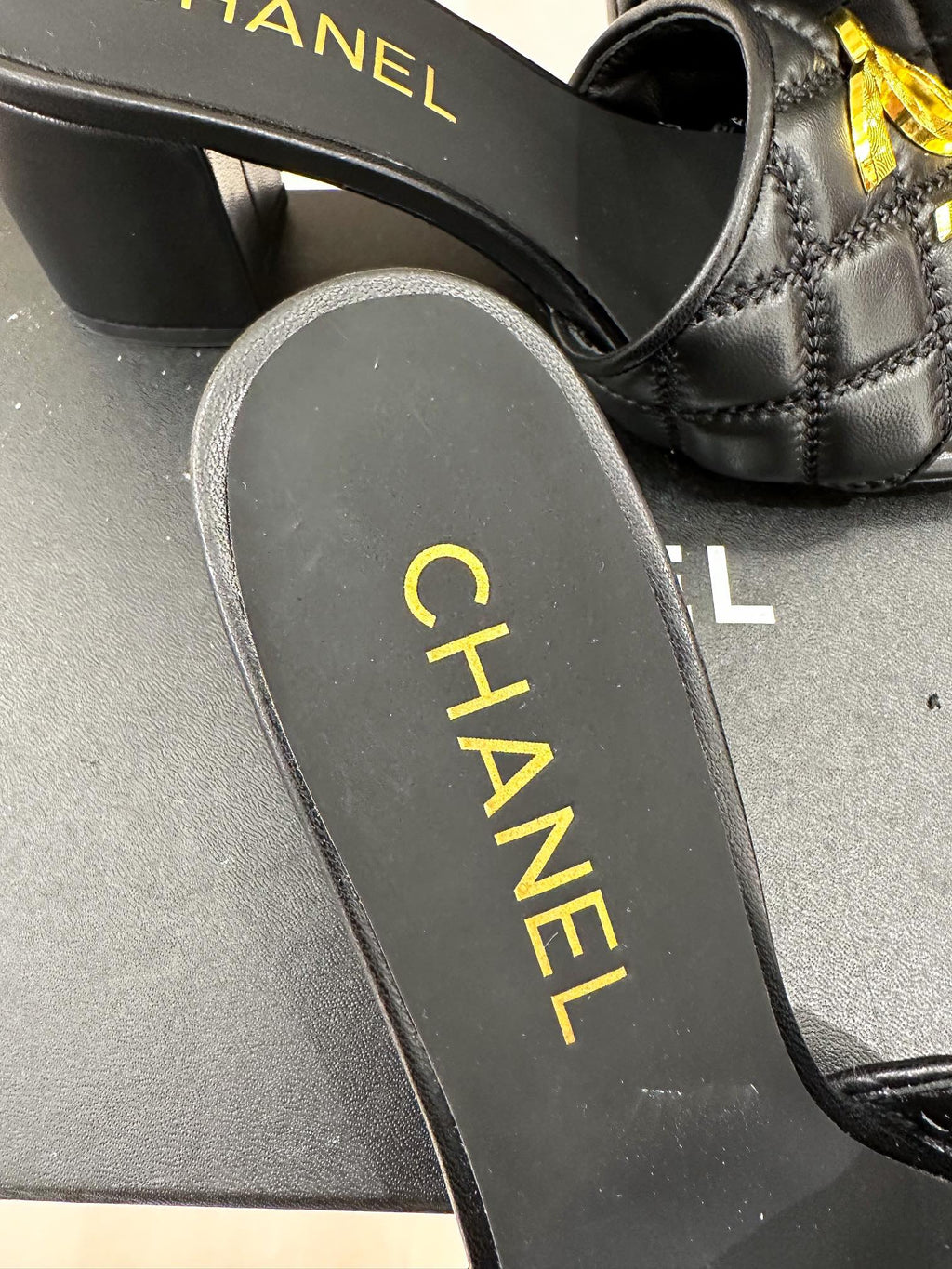 Luxury Shoes Sandals - CHL - 199