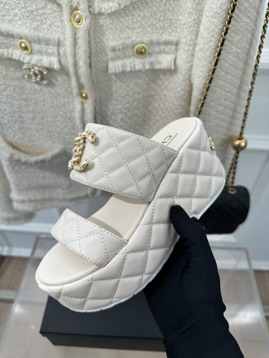 Luxury Shoes Sandals - CHL - 194