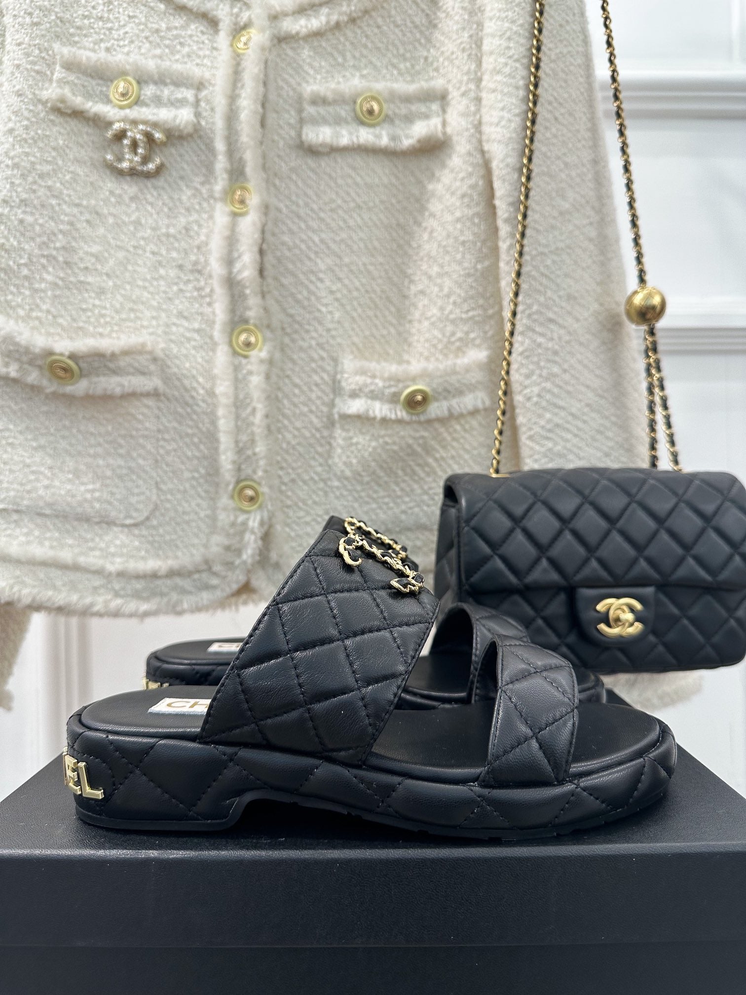 Luxury Shoes Sandals - CHL - 193