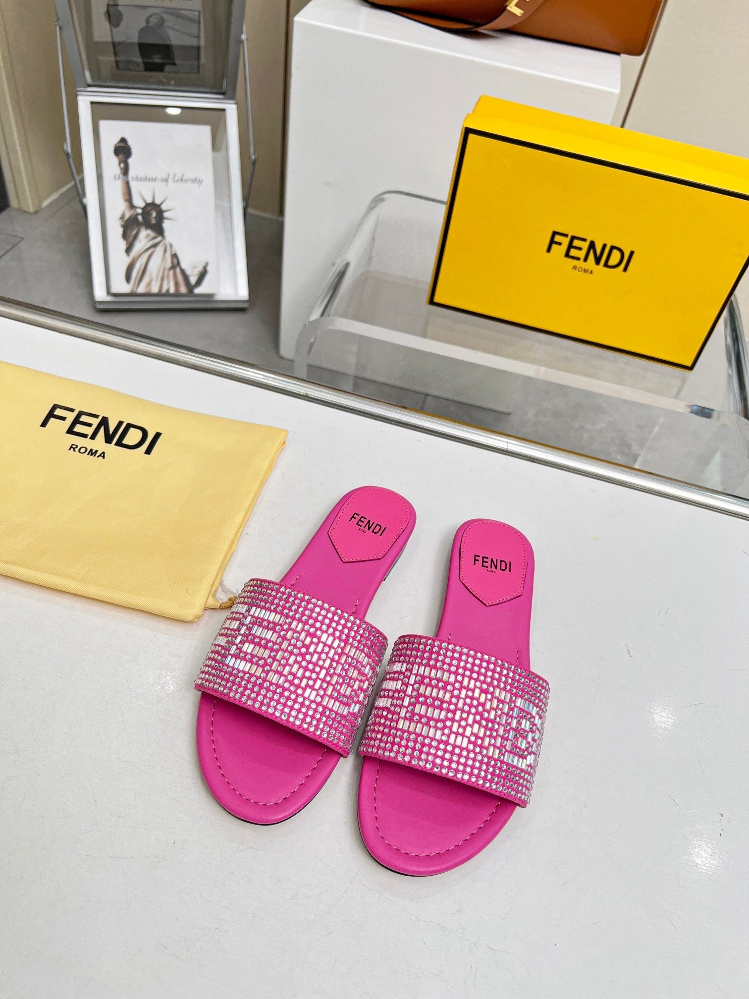 Luxury Shoes - FED - 073