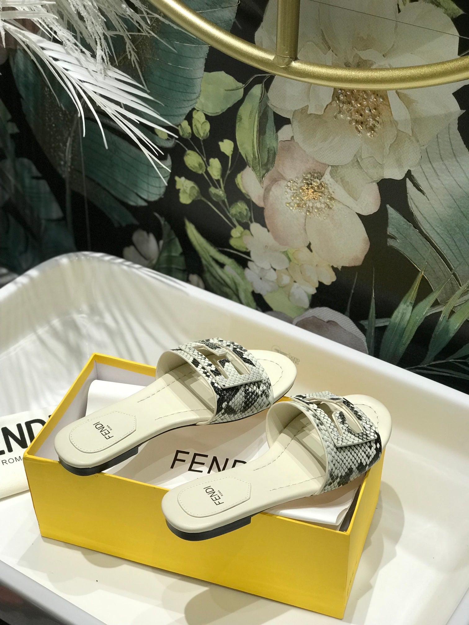 Luxury Shoes - FED - 063