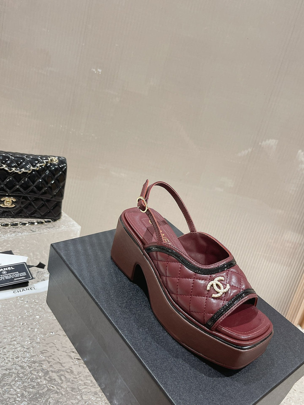 Luxury Shoes Sandals - CHL - 147