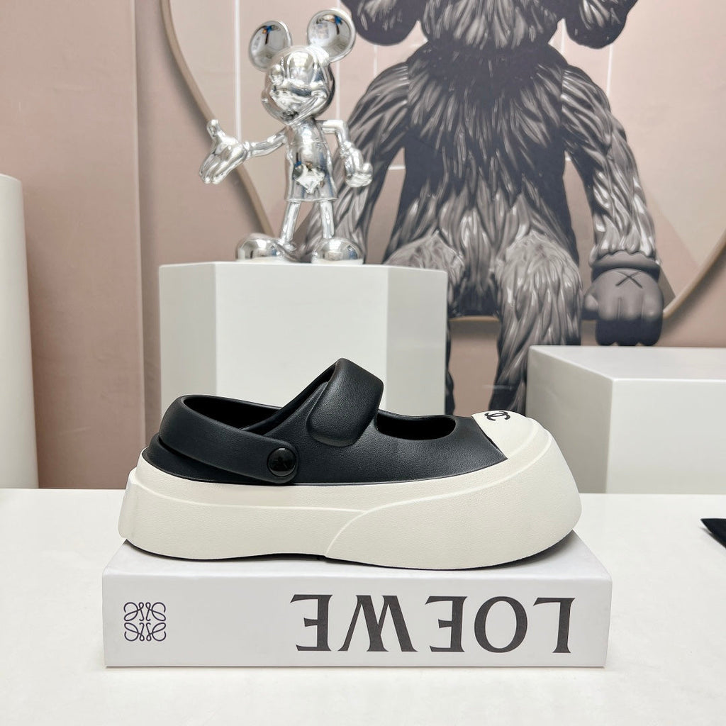 Luxury Shoes Sandals - CHL - 011