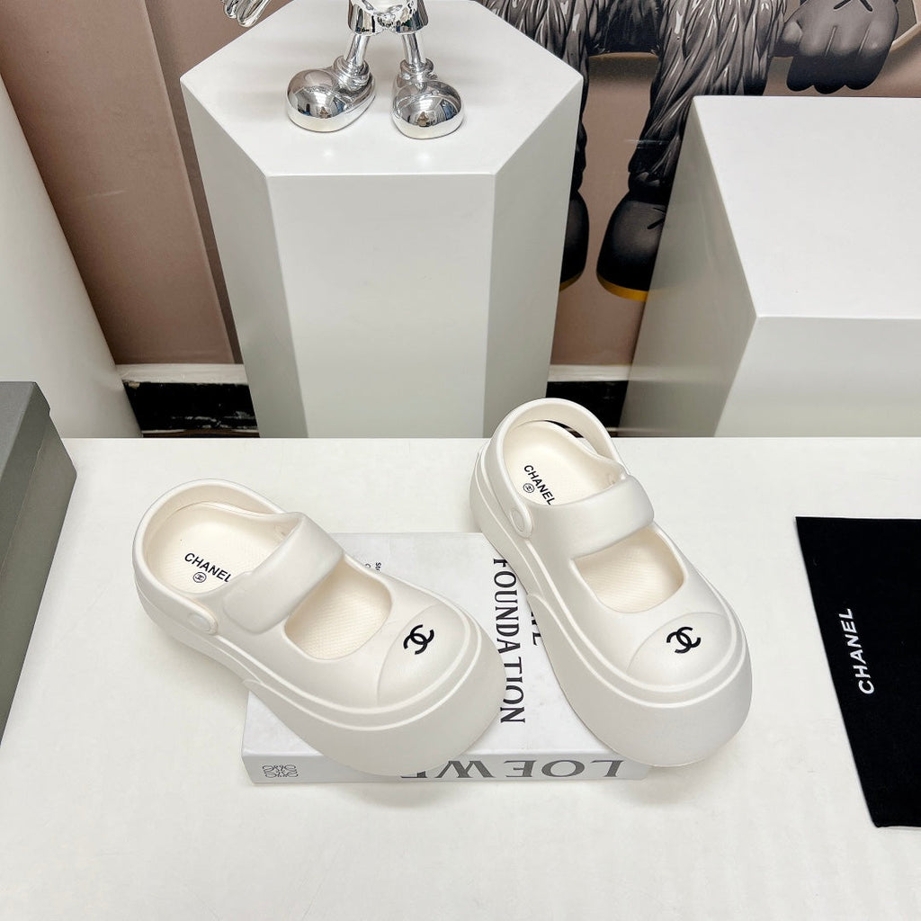 Luxury Shoes Sandals - CHL - 010