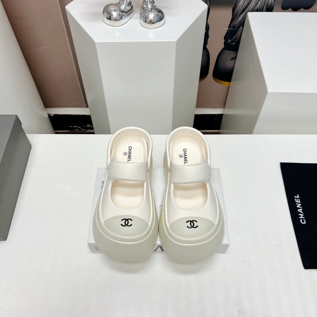 Luxury Shoes Sandals - CHL - 009