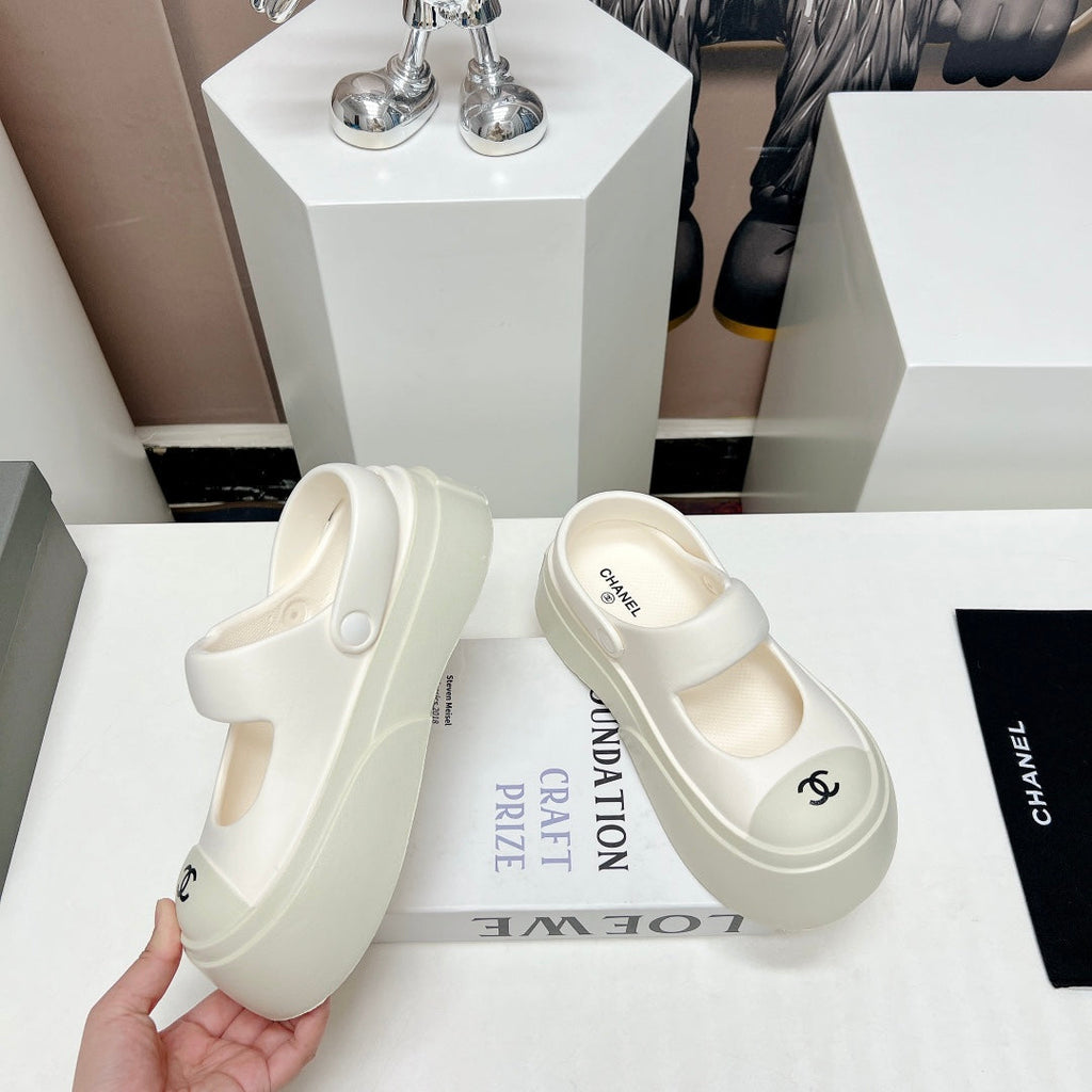 Luxury Shoes Sandals - CHL - 009