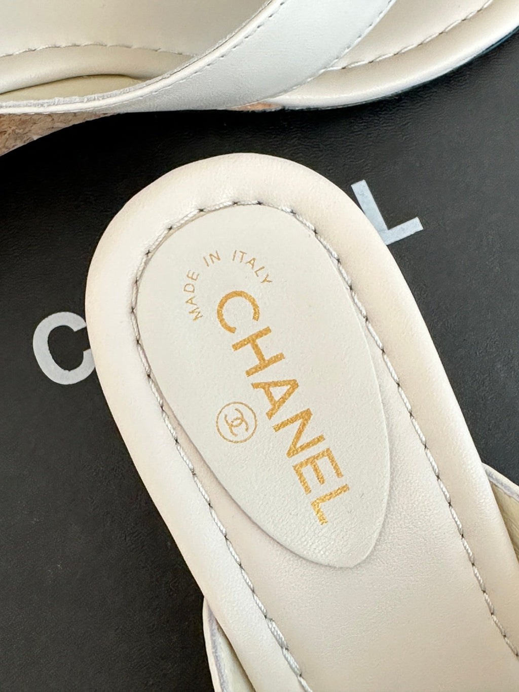 Luxury Shoes Sandals - CHL - 002