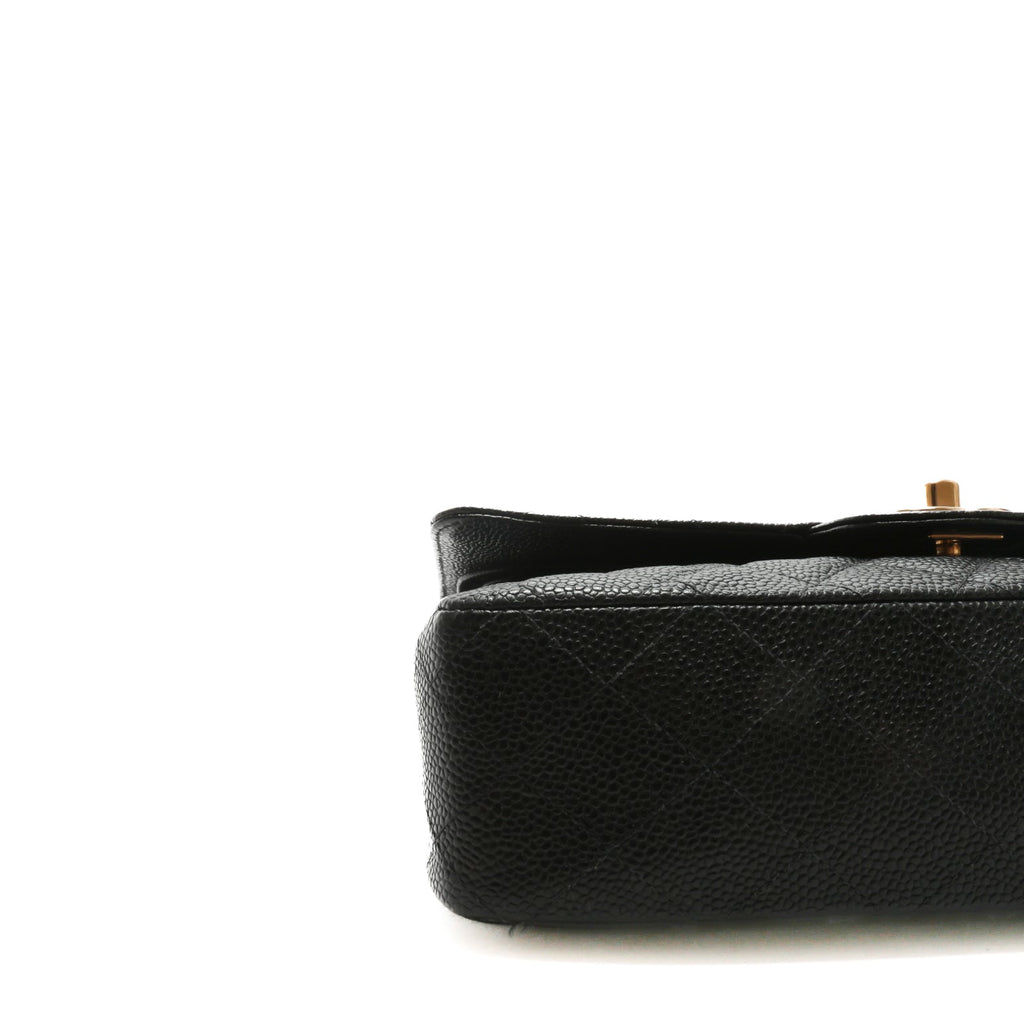 CHANEL Medium Dbl Flap Quilted Black Caviar w/Gold