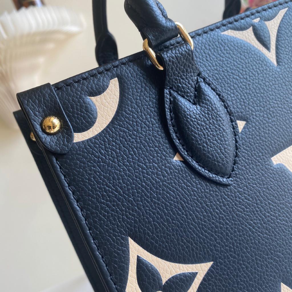 LV OntheGo PM Bicolor Monogram Empriente