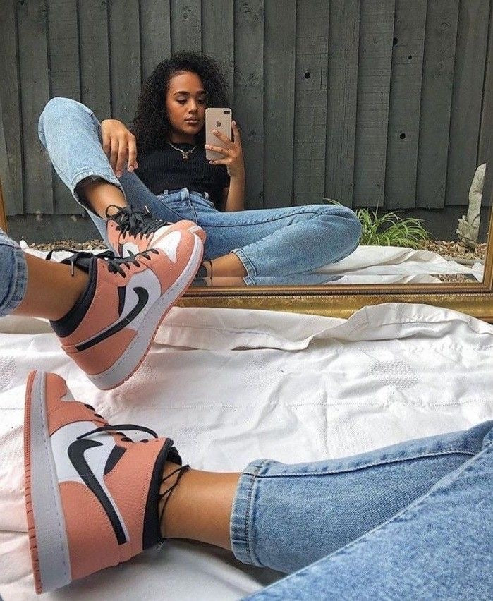 Designer Air Jordan 1 Mid" GLAMIgital Pink Quartz High Q ( Customs And Box ), Jordan 1 Sneakers Active